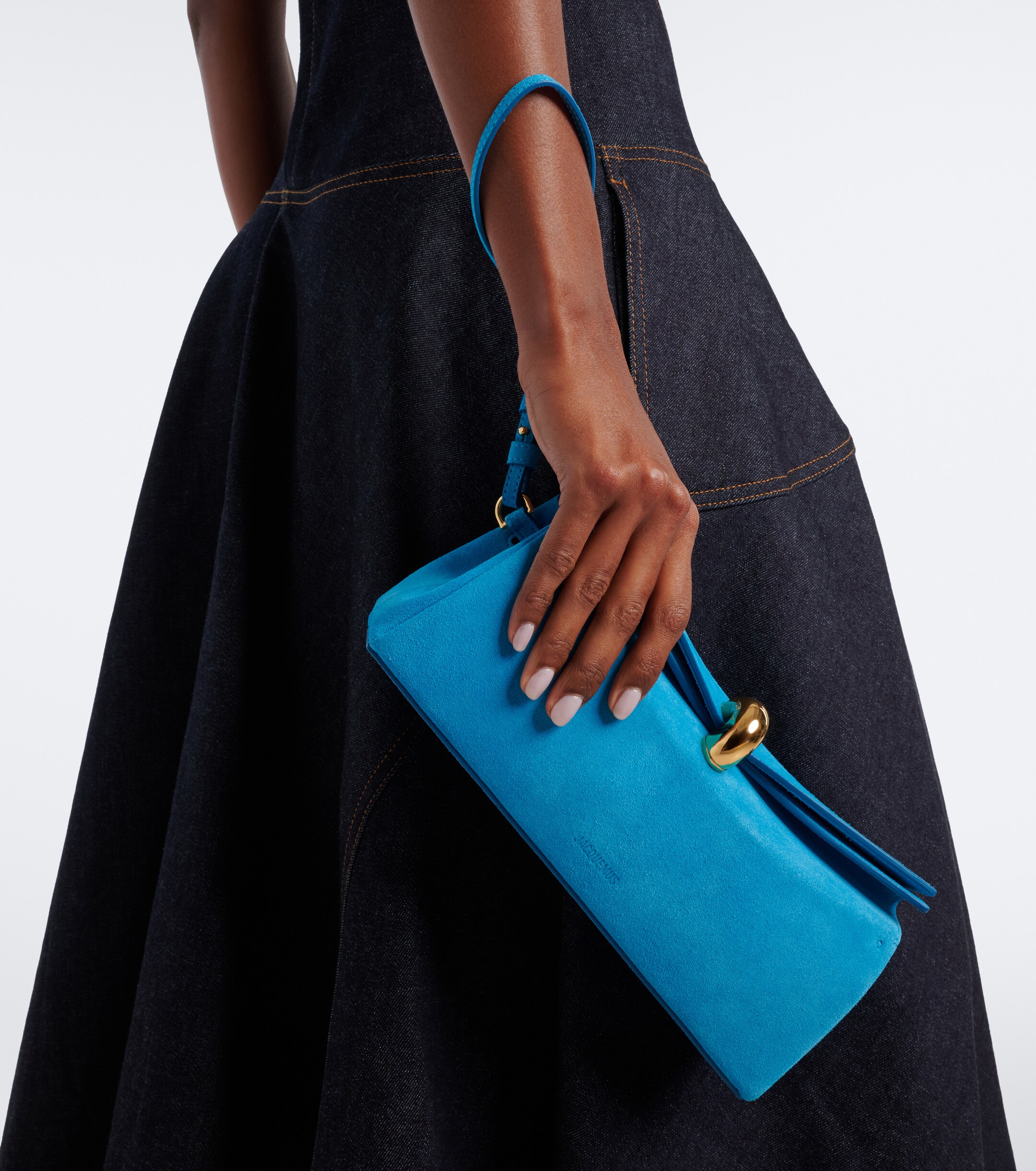 Jacquemus Valérie suede clutch