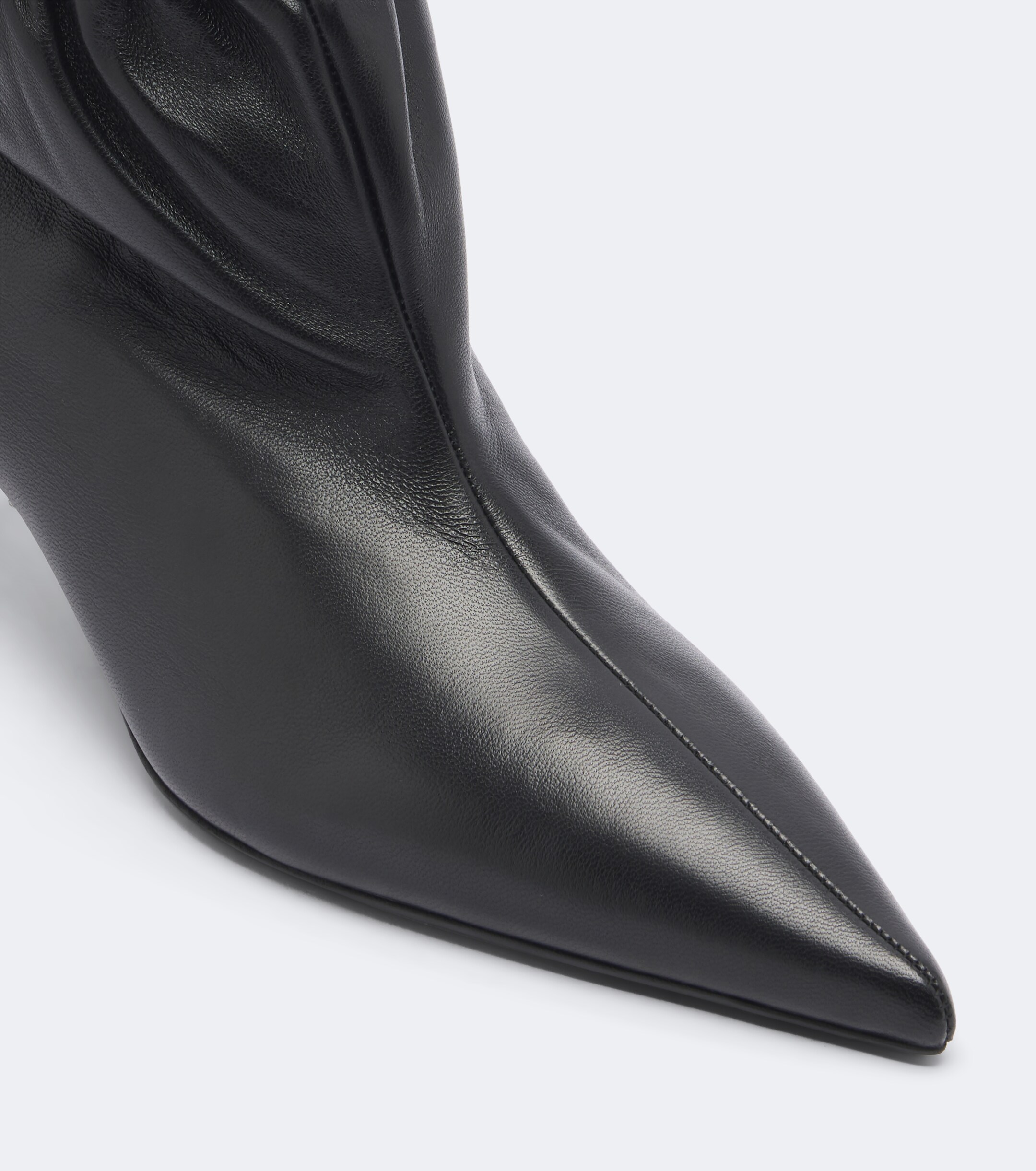 Balmain Balmain Gathered leather ankle boots