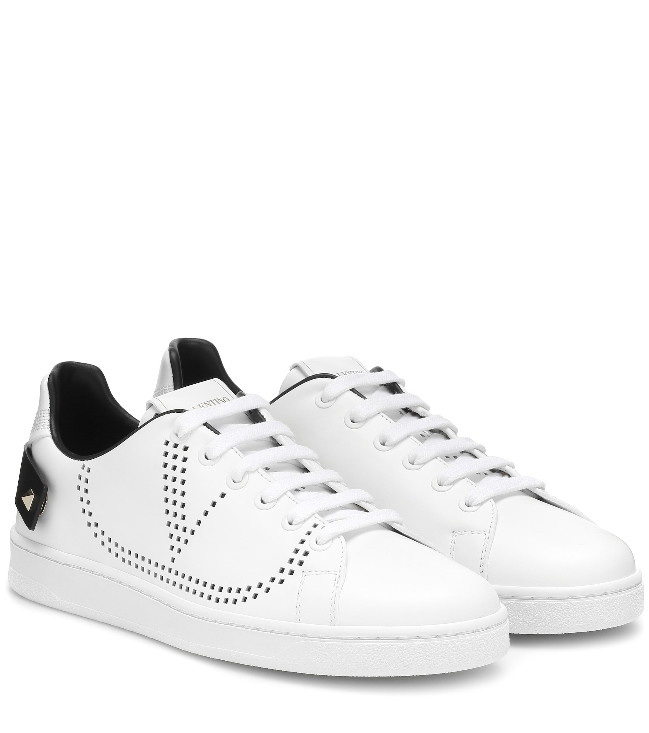 Valentino Garavani Valentino Garavani BACKNET leather sneakers