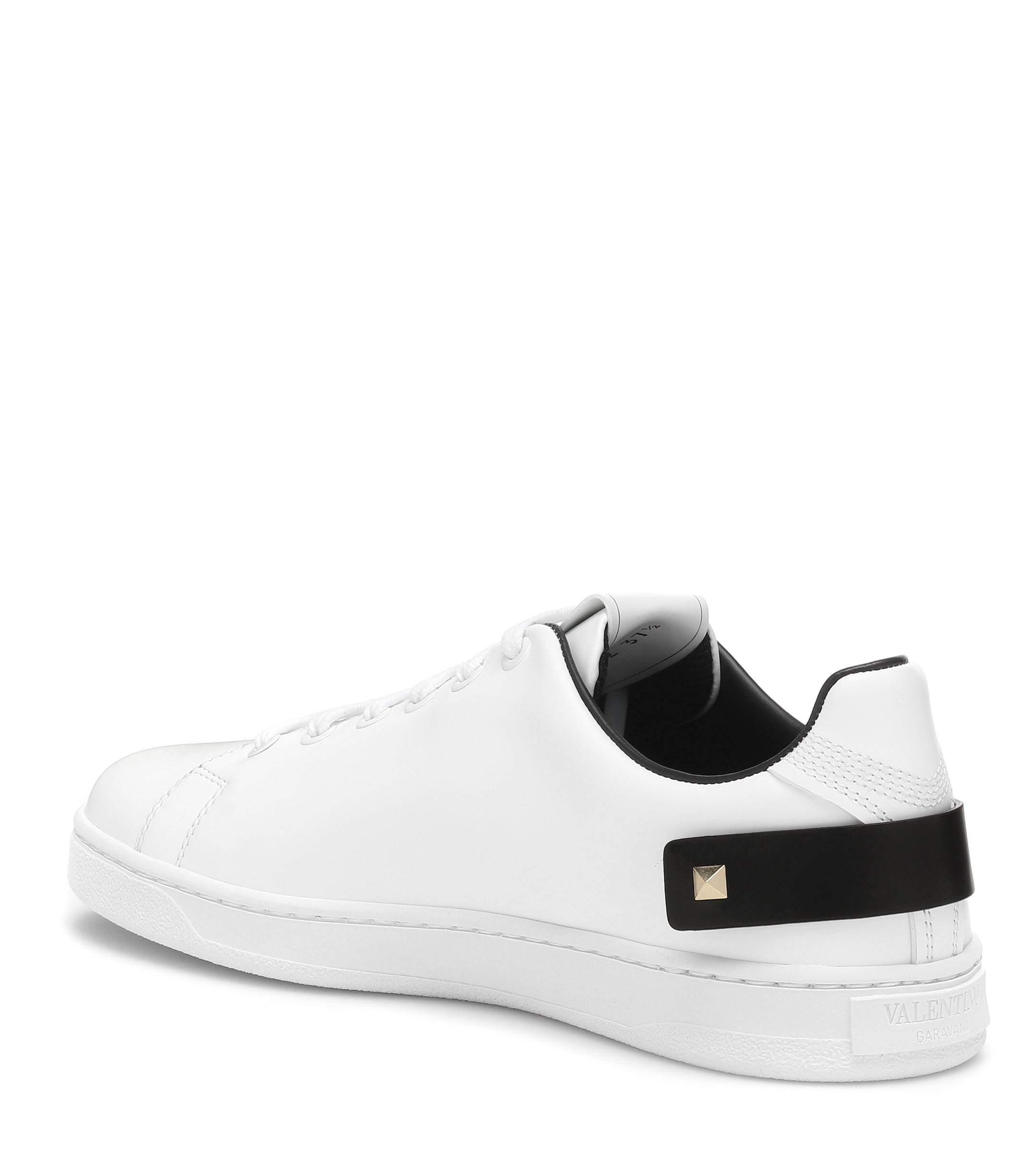 Valentino Garavani Valentino Garavani BACKNET leather sneakers thumbnail