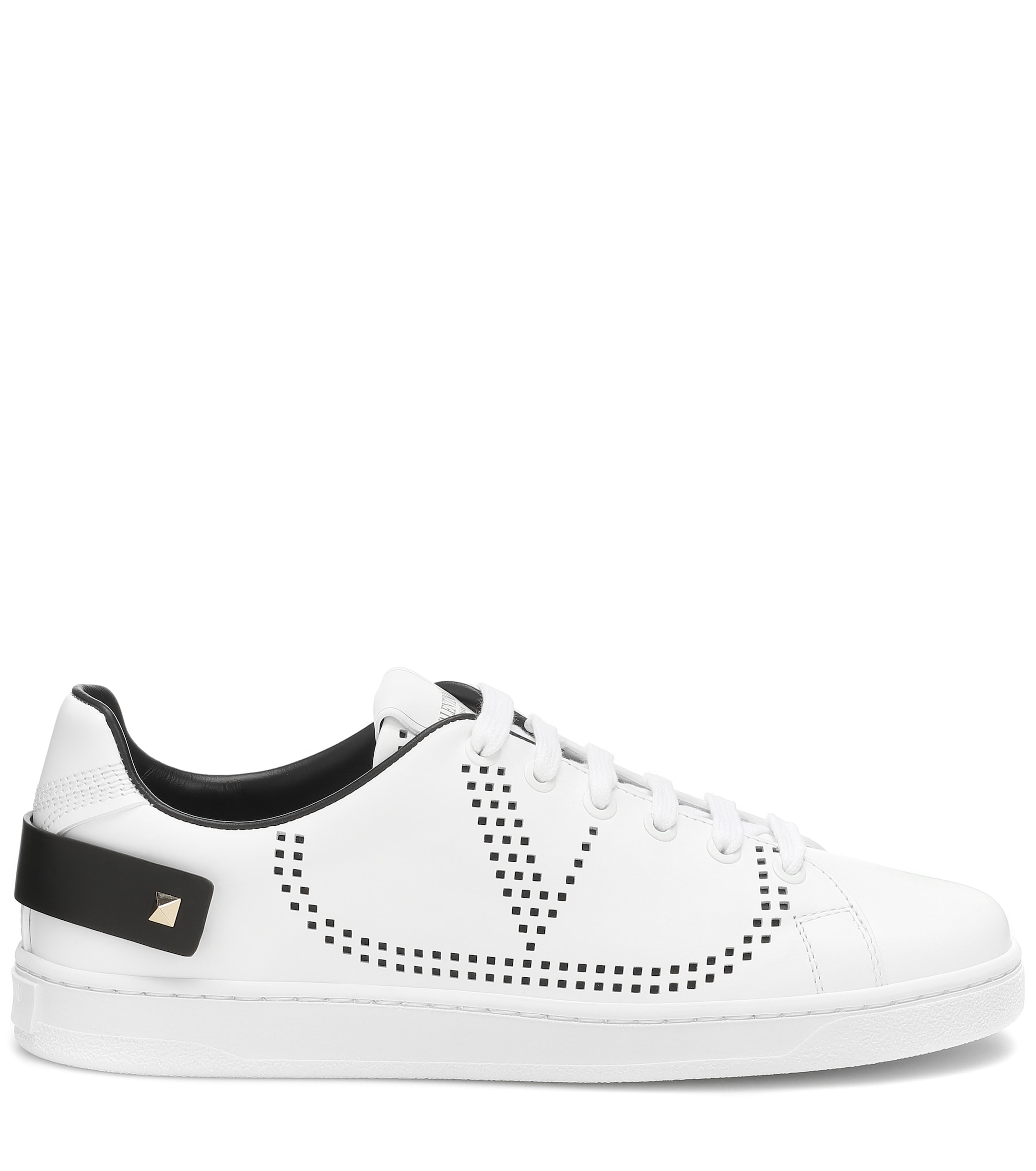 Valentino Garavani Valentino Garavani BACKNET leather sneakers thumbnail