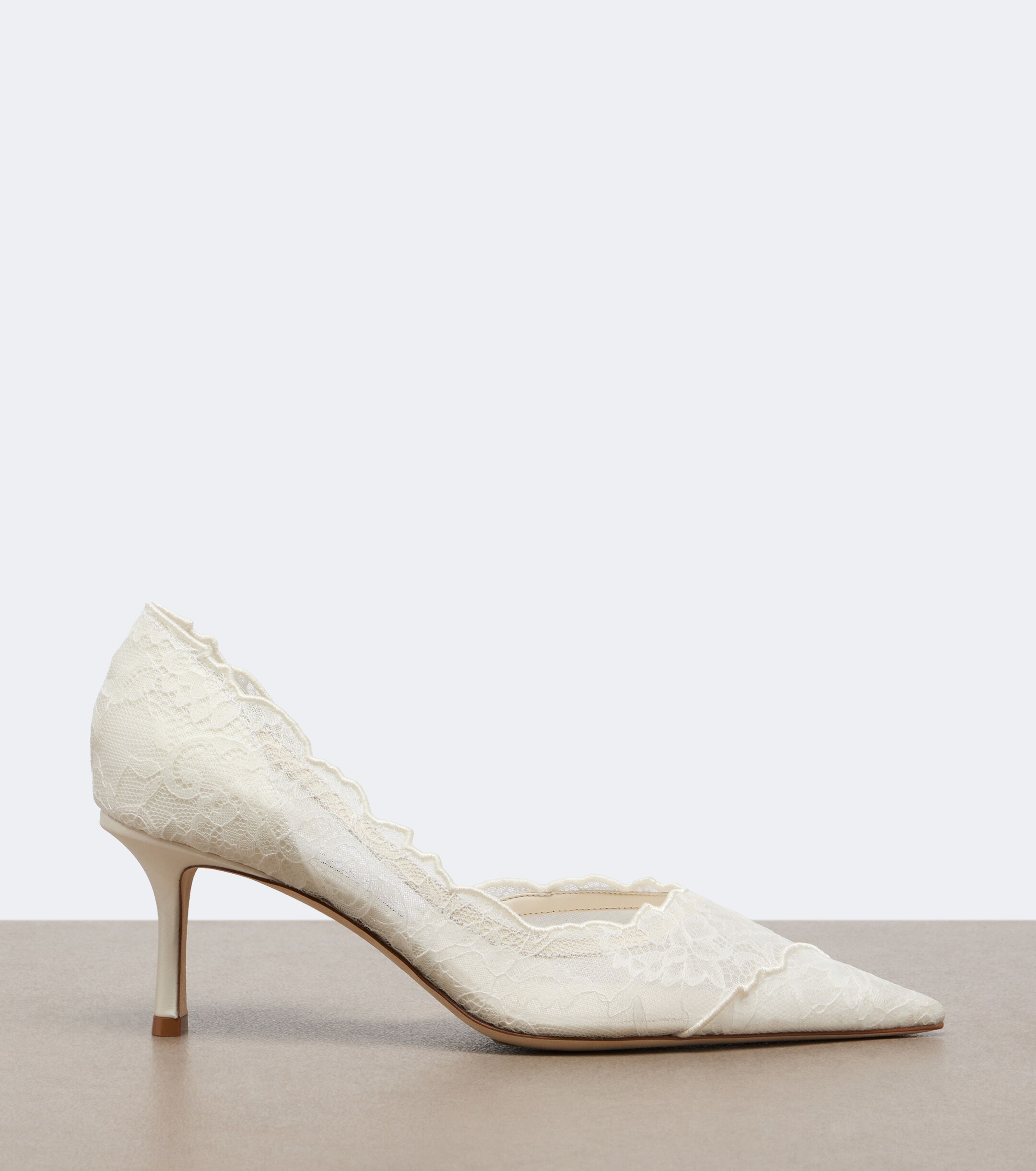 JIMMY CHOO Jimmy Choo Bridal Faiz lace pumps