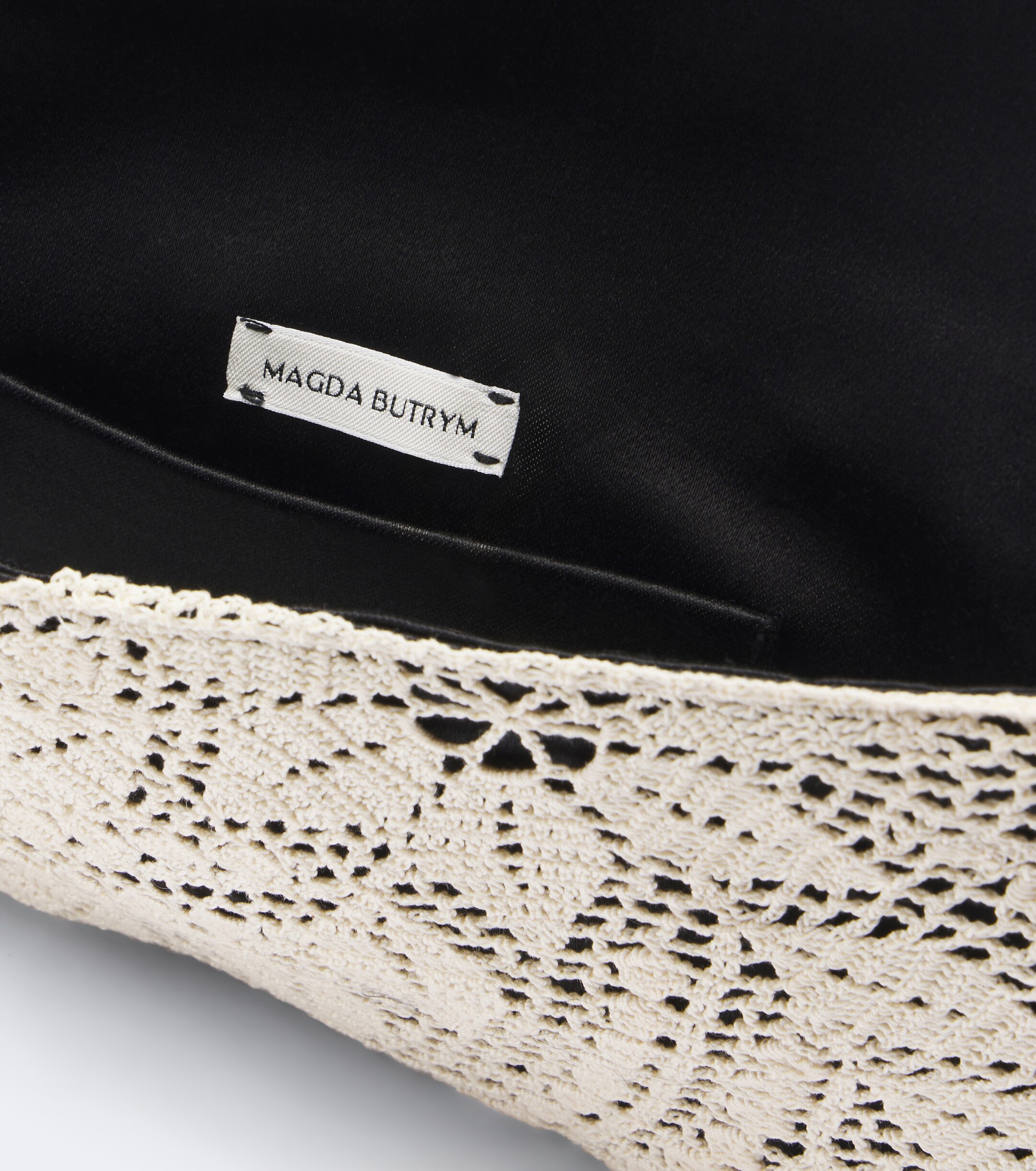Magda Butrym Magda Butrym Bracelet crochet and satin clutch