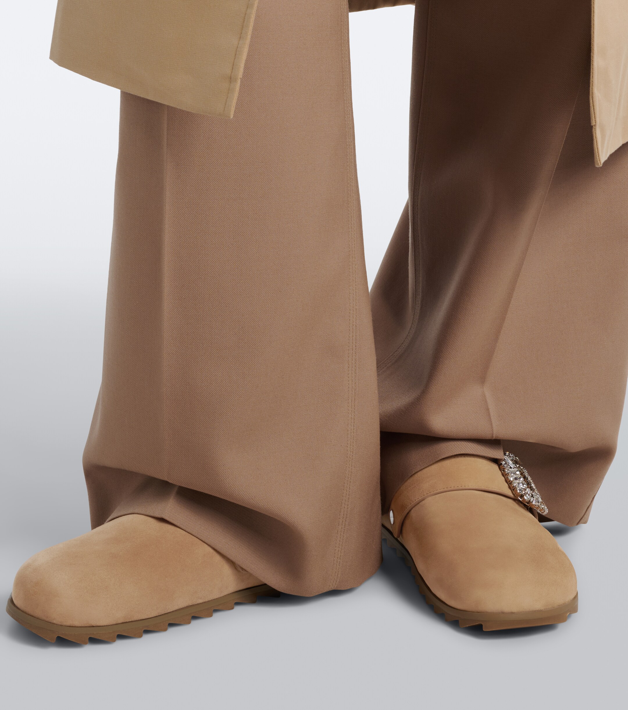 ROGER VIVIER Roger Vivier Slidy Viv' shearling-lined suede mules