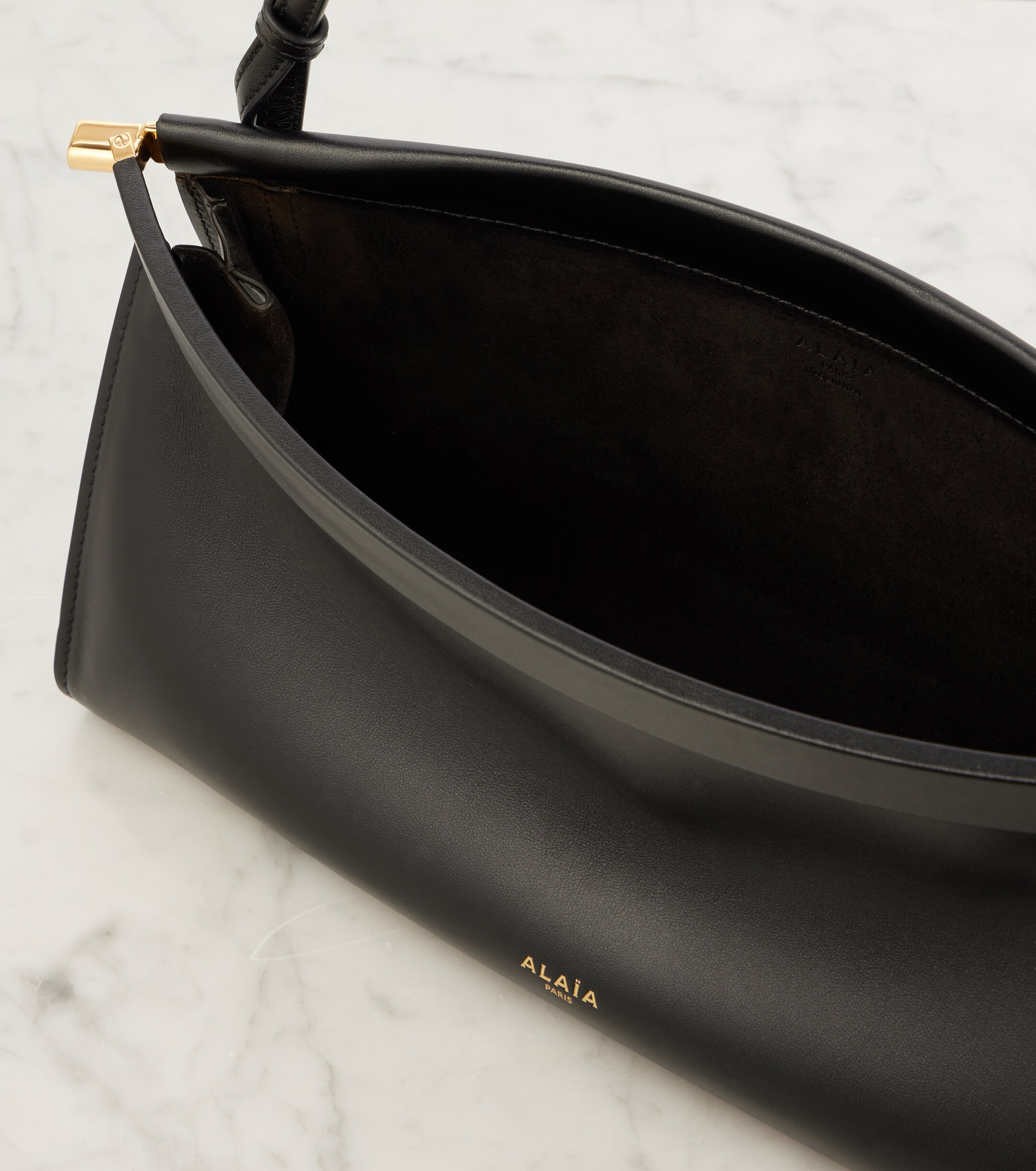 Alaïa Le Click East West Medium shoulder bag