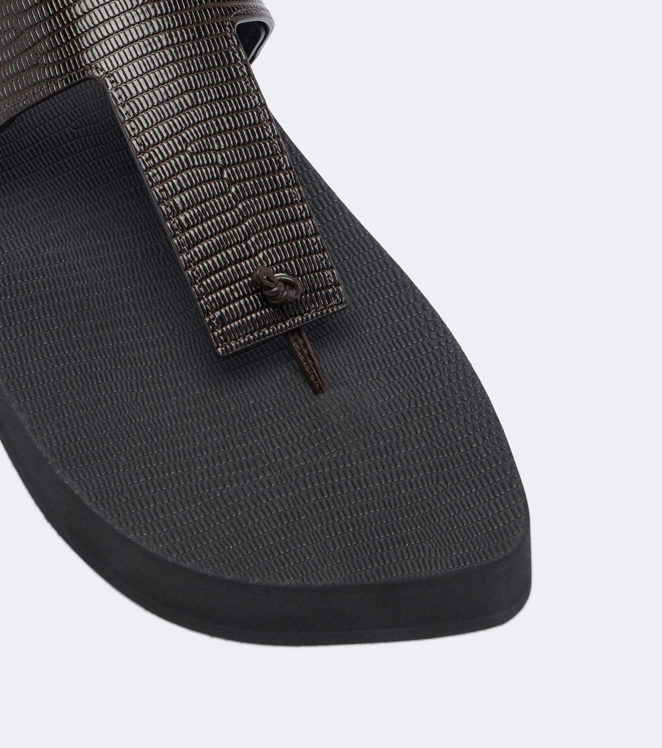 Christen Christen Edge leather thong sandals