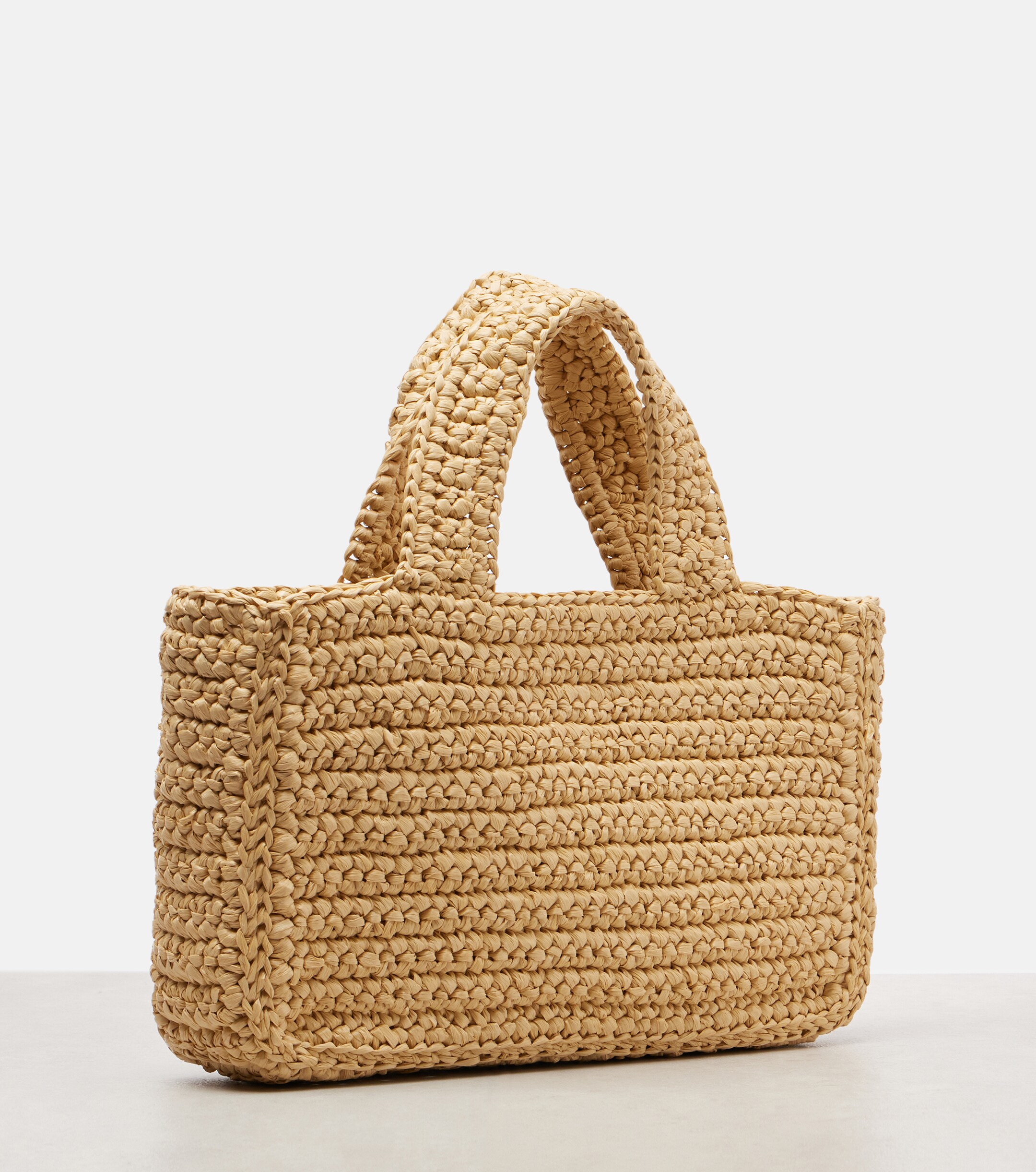 Valentino Garavani Viva Superstar Small raffia tote bag thumbnail
