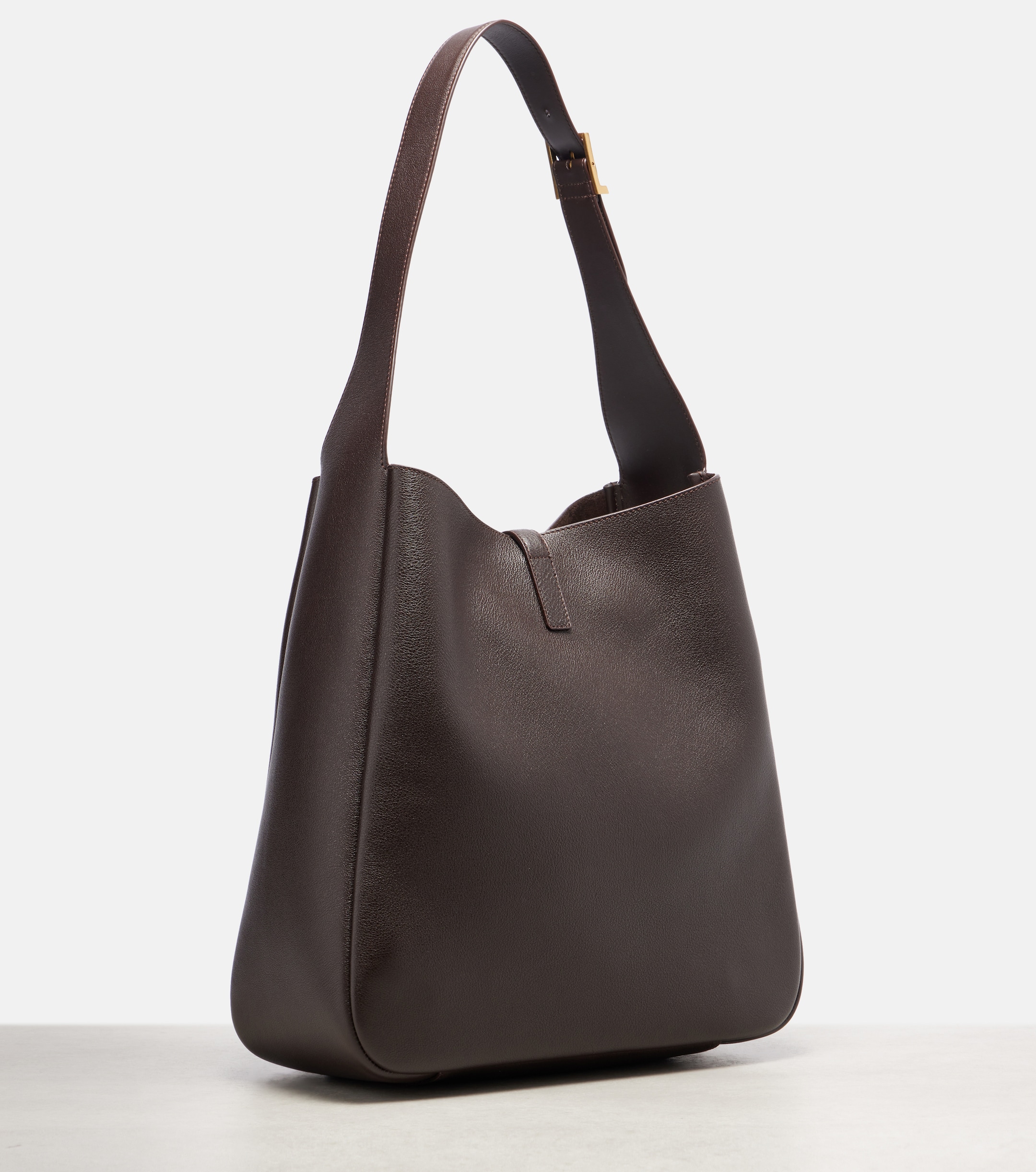 Saint Laurent Saint Laurent Le 5 à 7 Supple Large leather shoulder bag