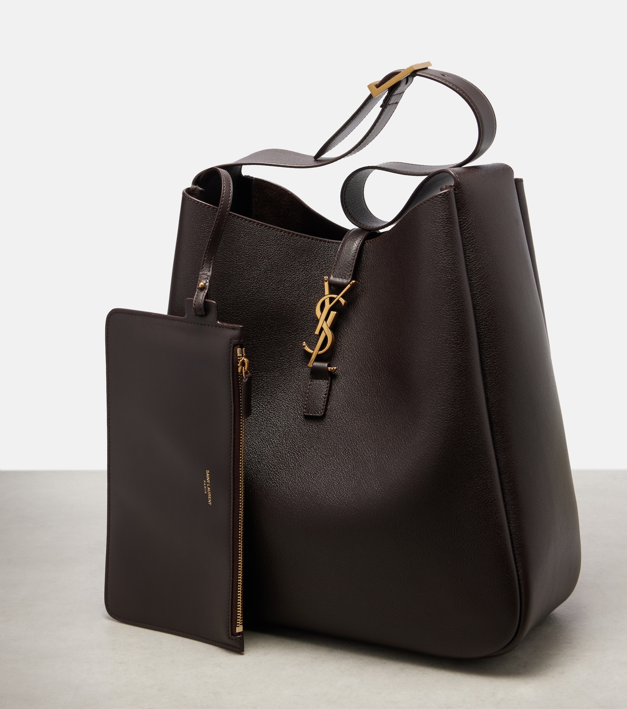 Saint Laurent Saint Laurent Le 5 à 7 Supple Large leather shoulder bag