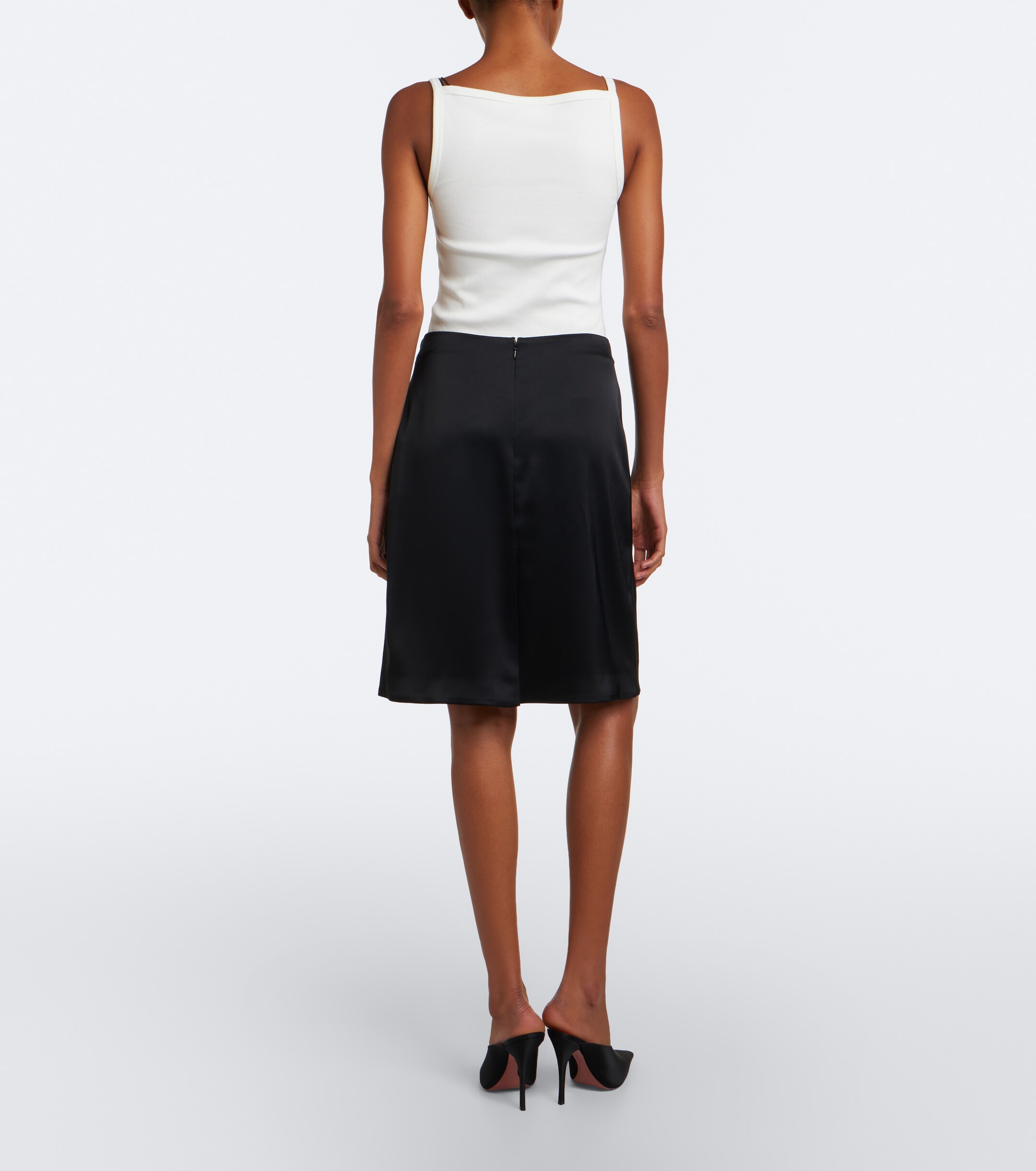 Courrèges Courrèges Satin pencil skirt