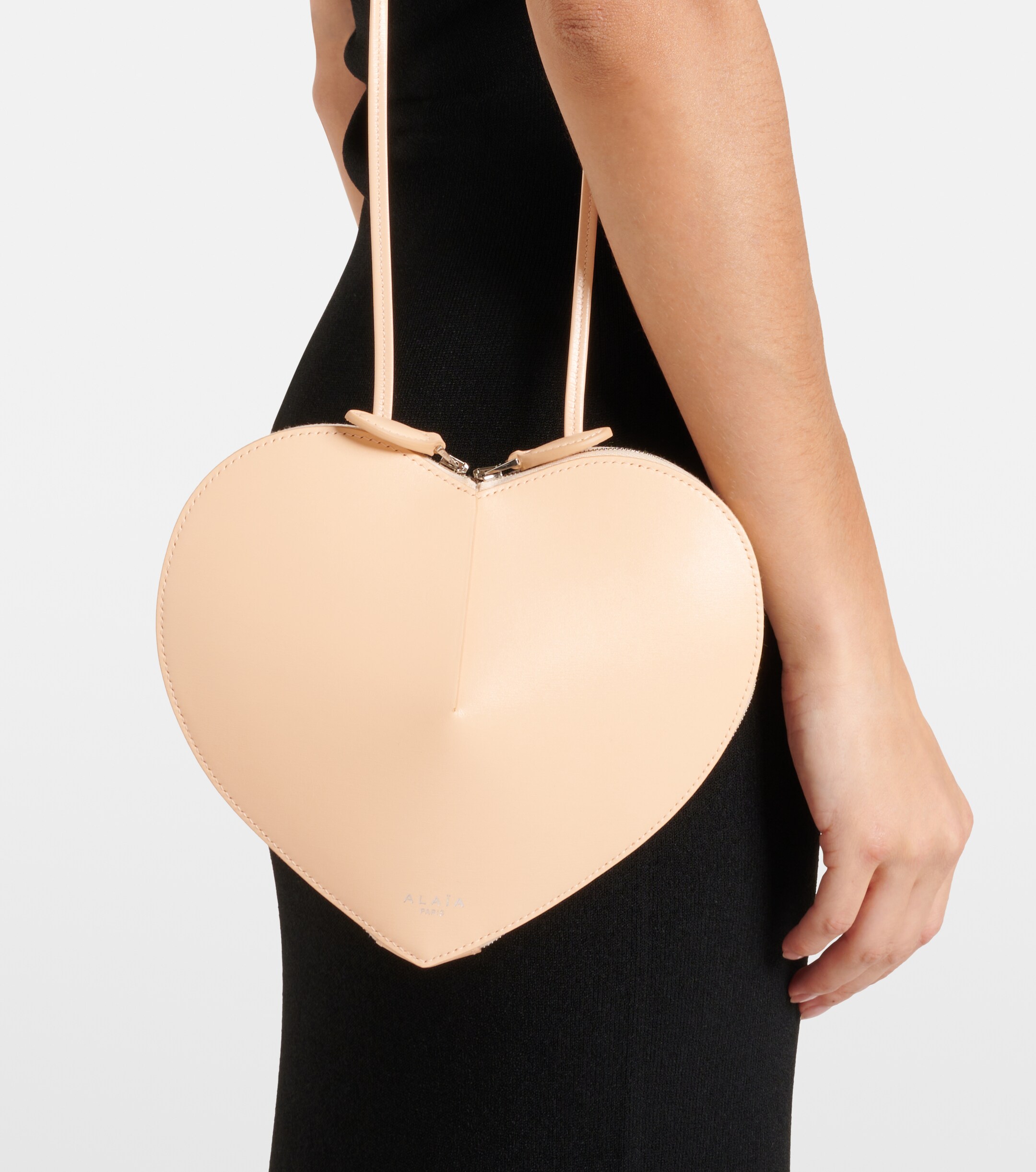 Alaïa Le Coeur leather shoulder bag
