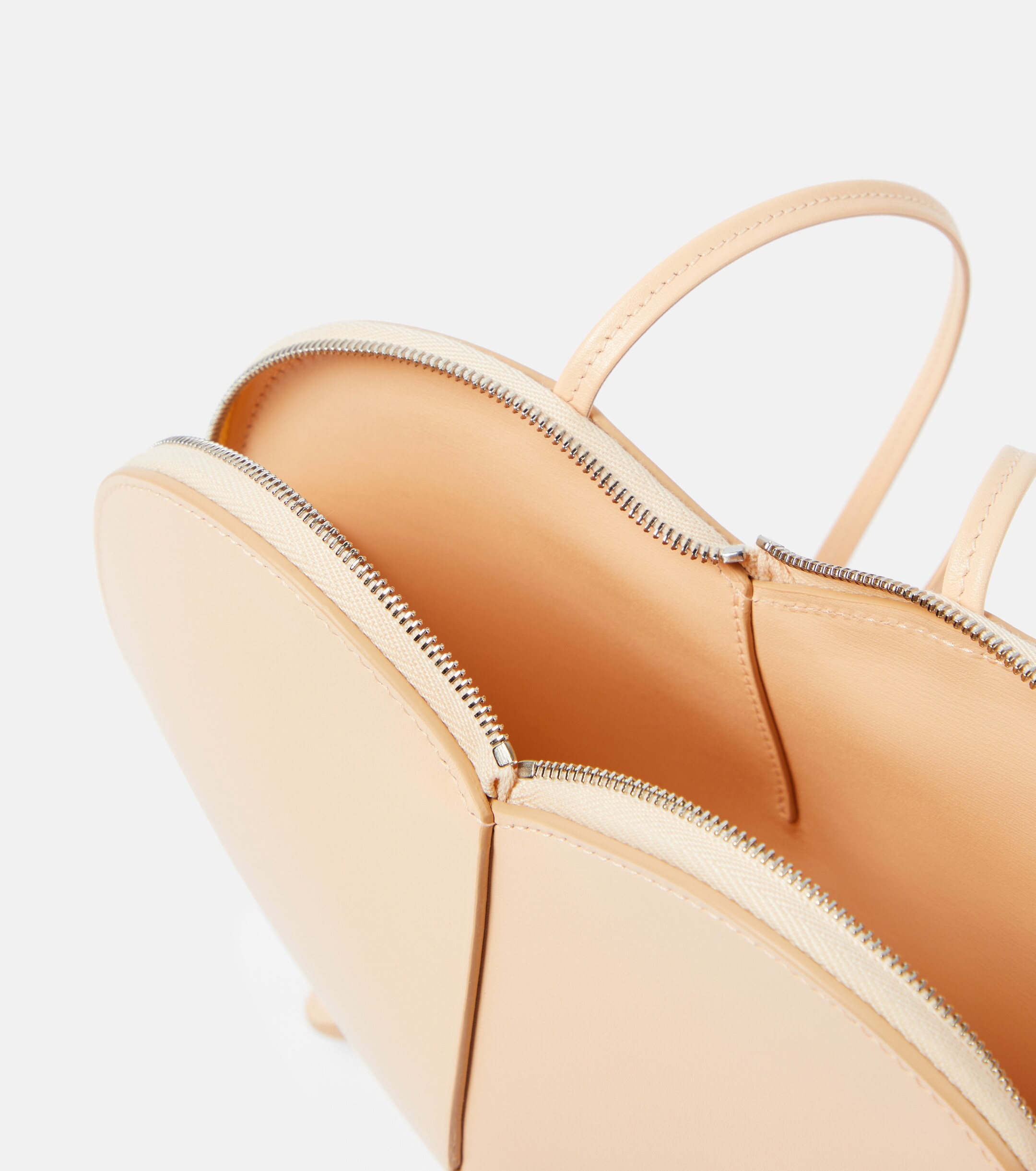Alaïa Le Coeur leather shoulder bag
