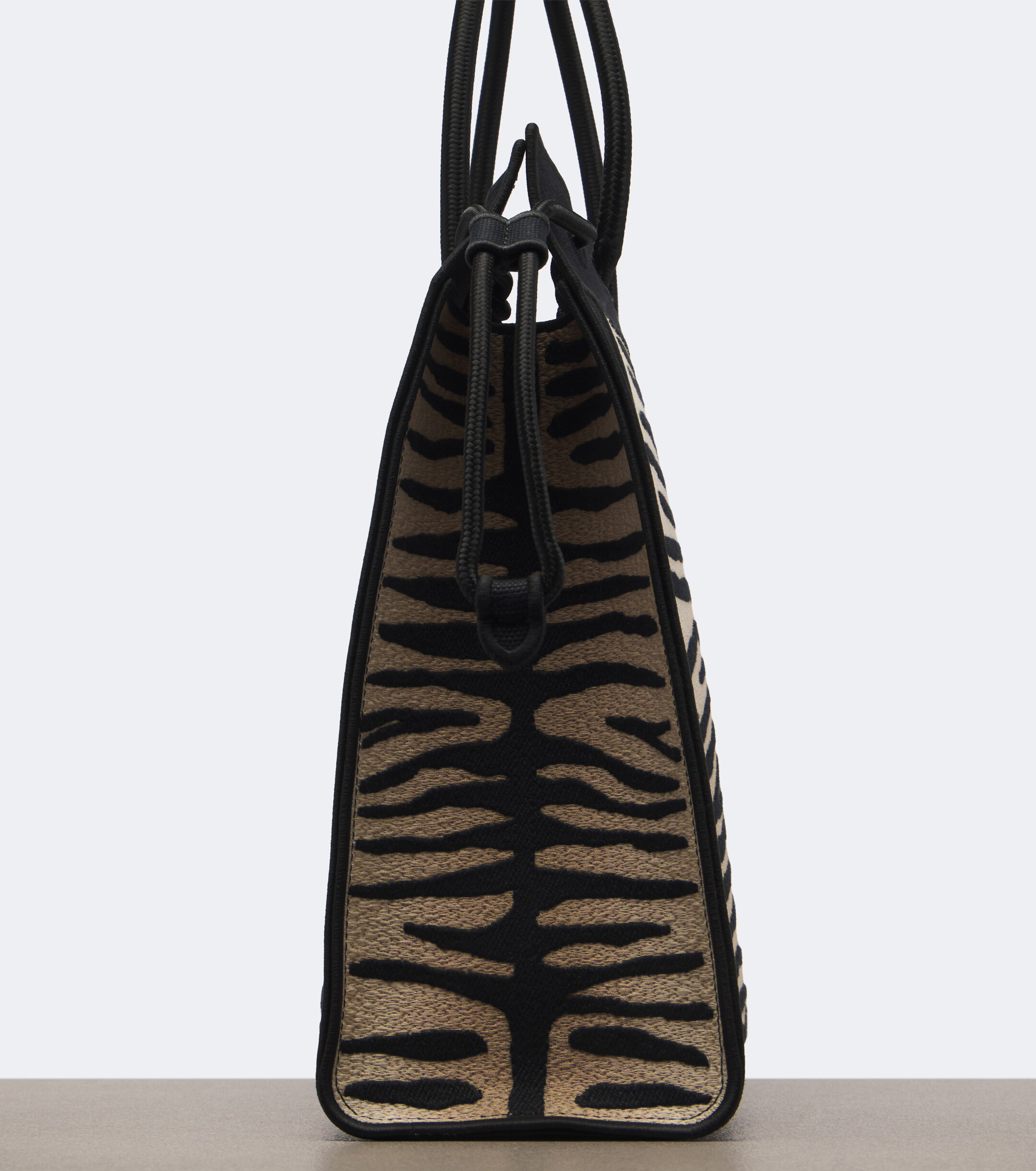 Fendi Medium embroidered tiger-print shopper