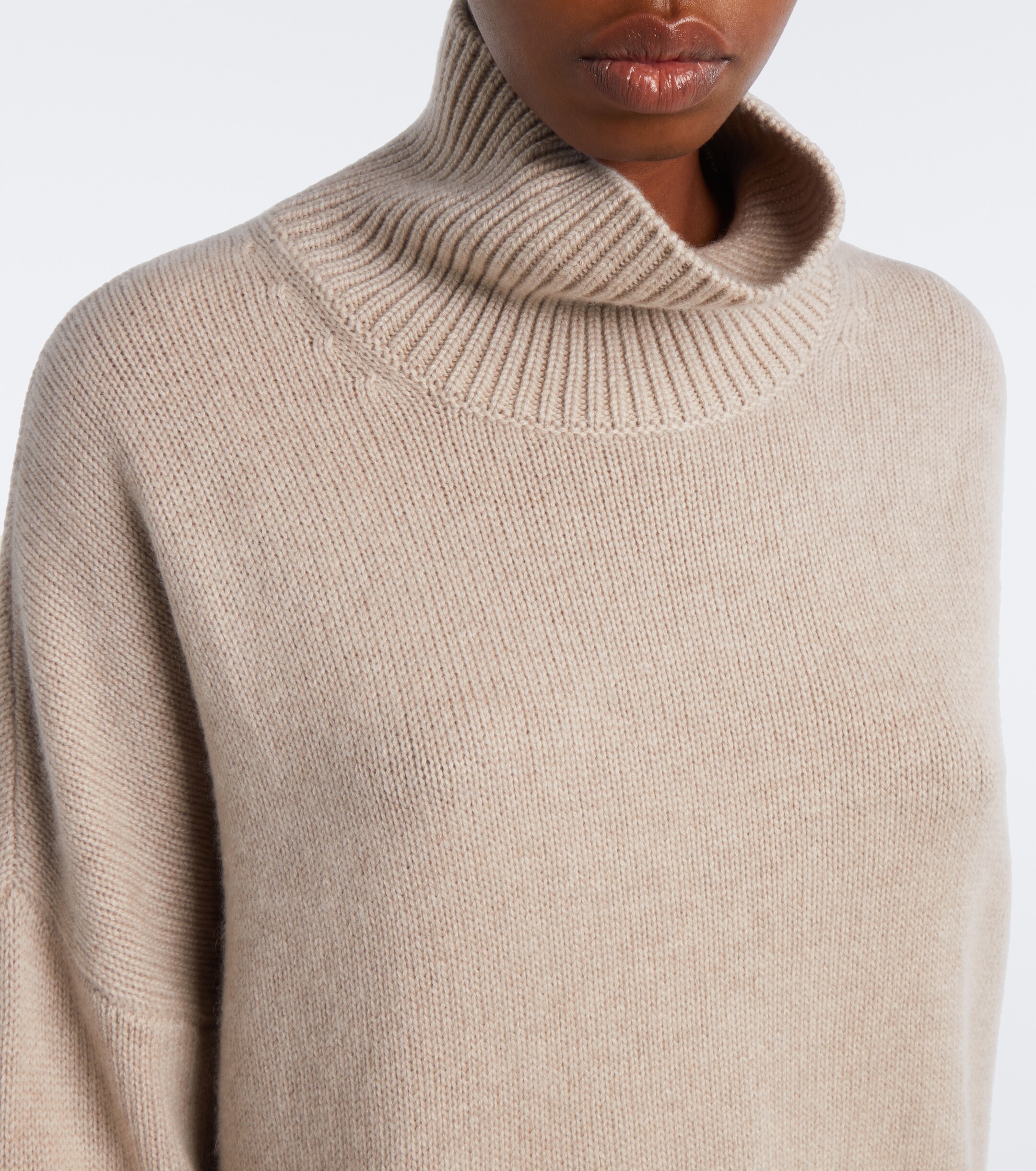 LISA YANG Lisa Yang Heidi cashmere turtleneck sweater
