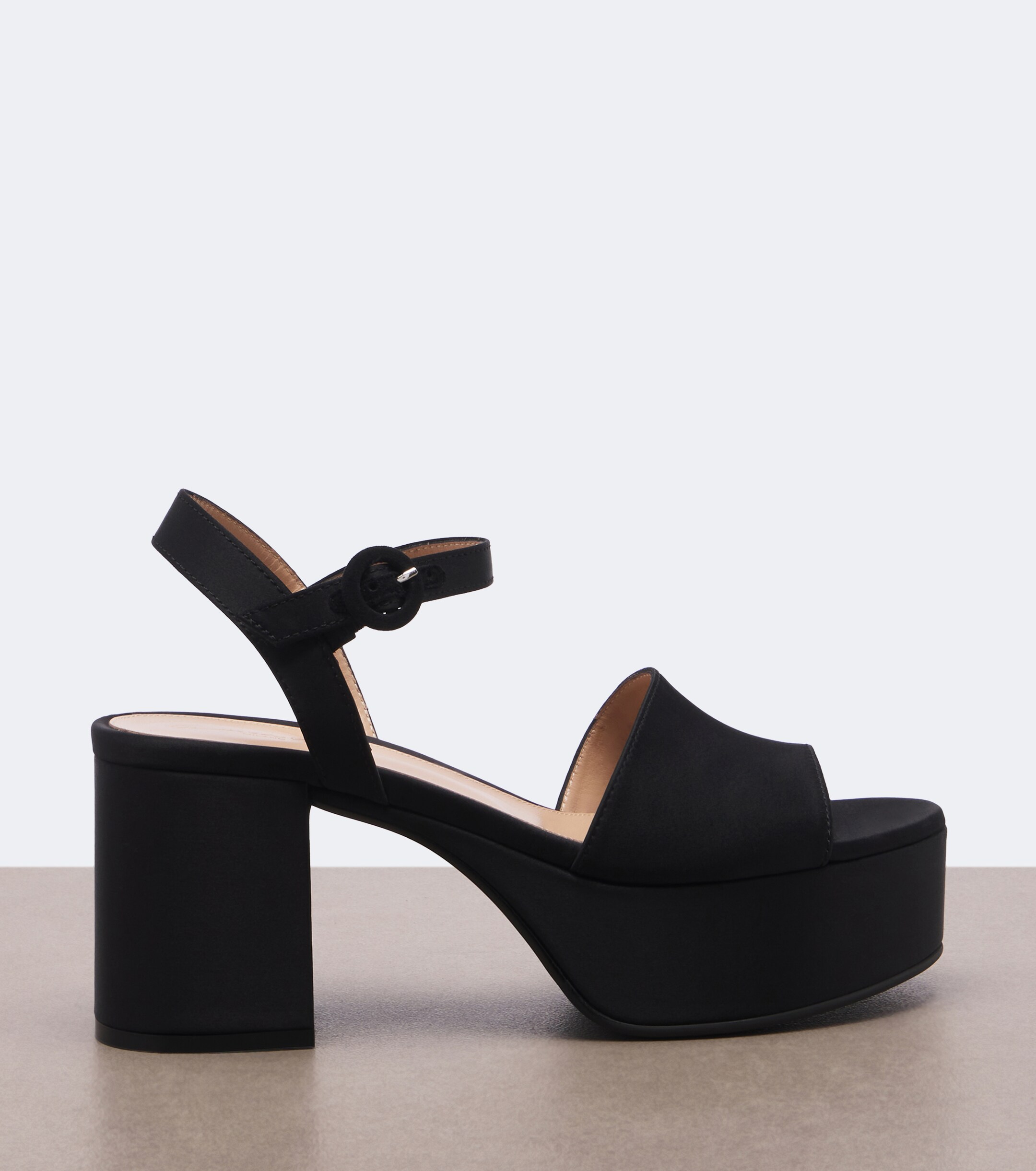 GIANVITO ROSSI Gianvito Rossi Satin platform sandals