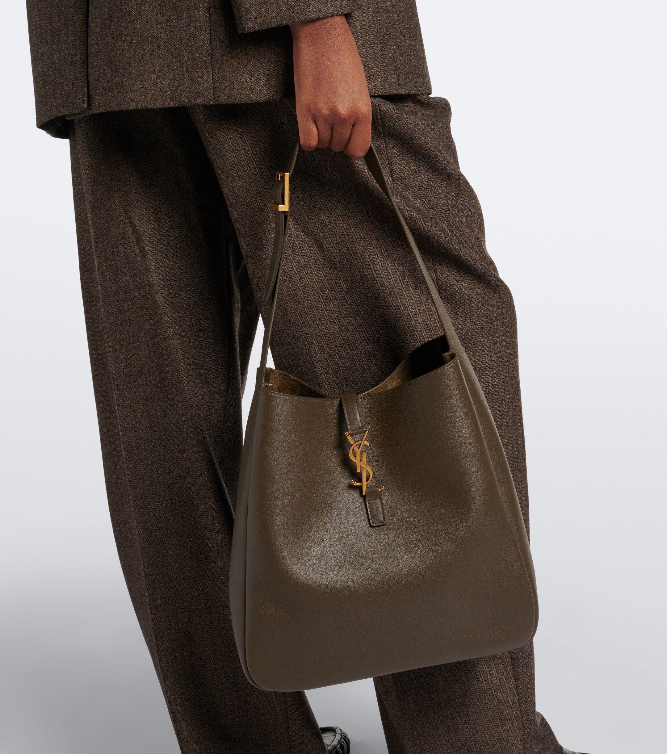 Saint Laurent Le 5 à 7 Supple Large leather shoulder bag