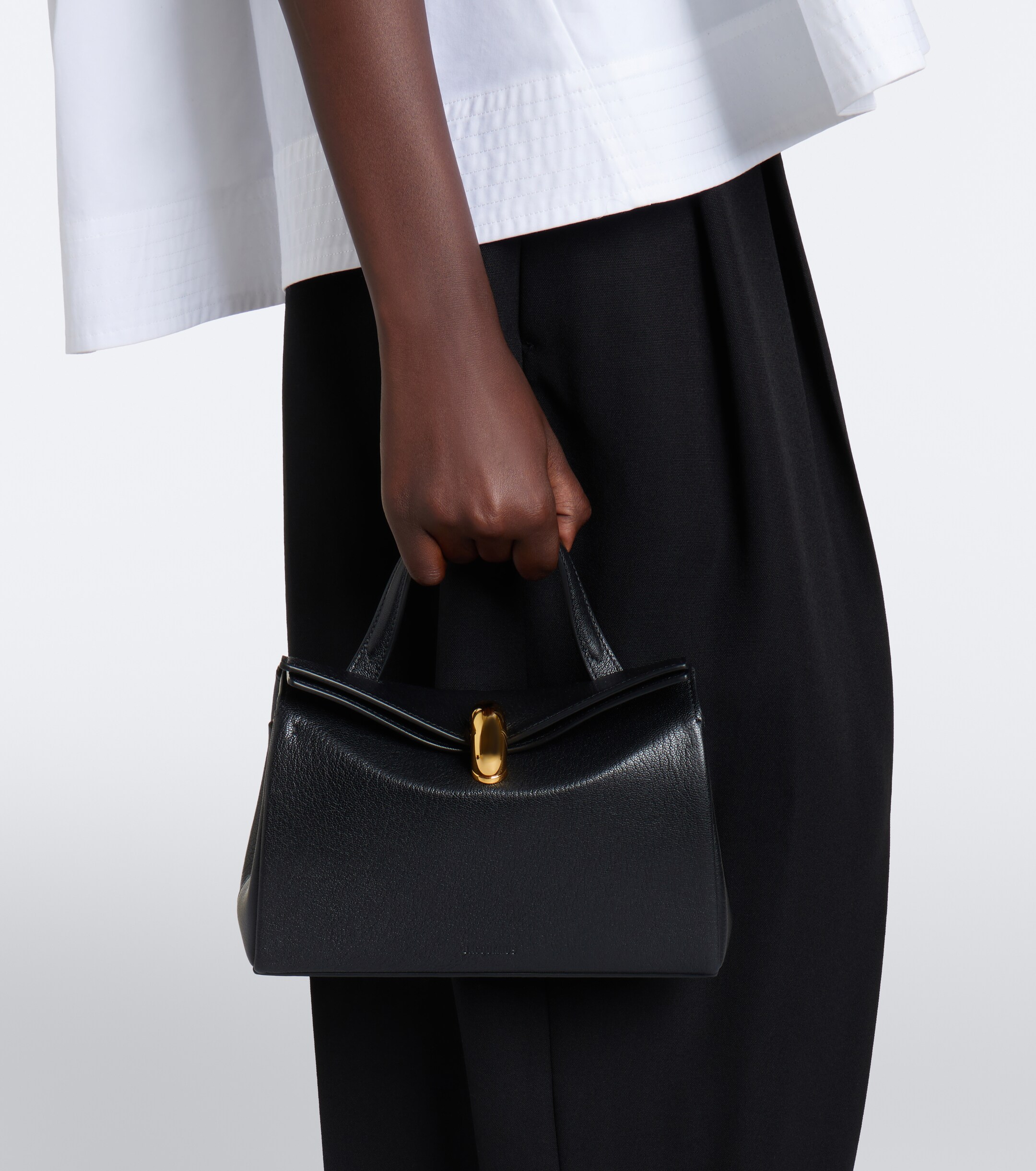 Jacquemus Valérie Small leather top-handle bag