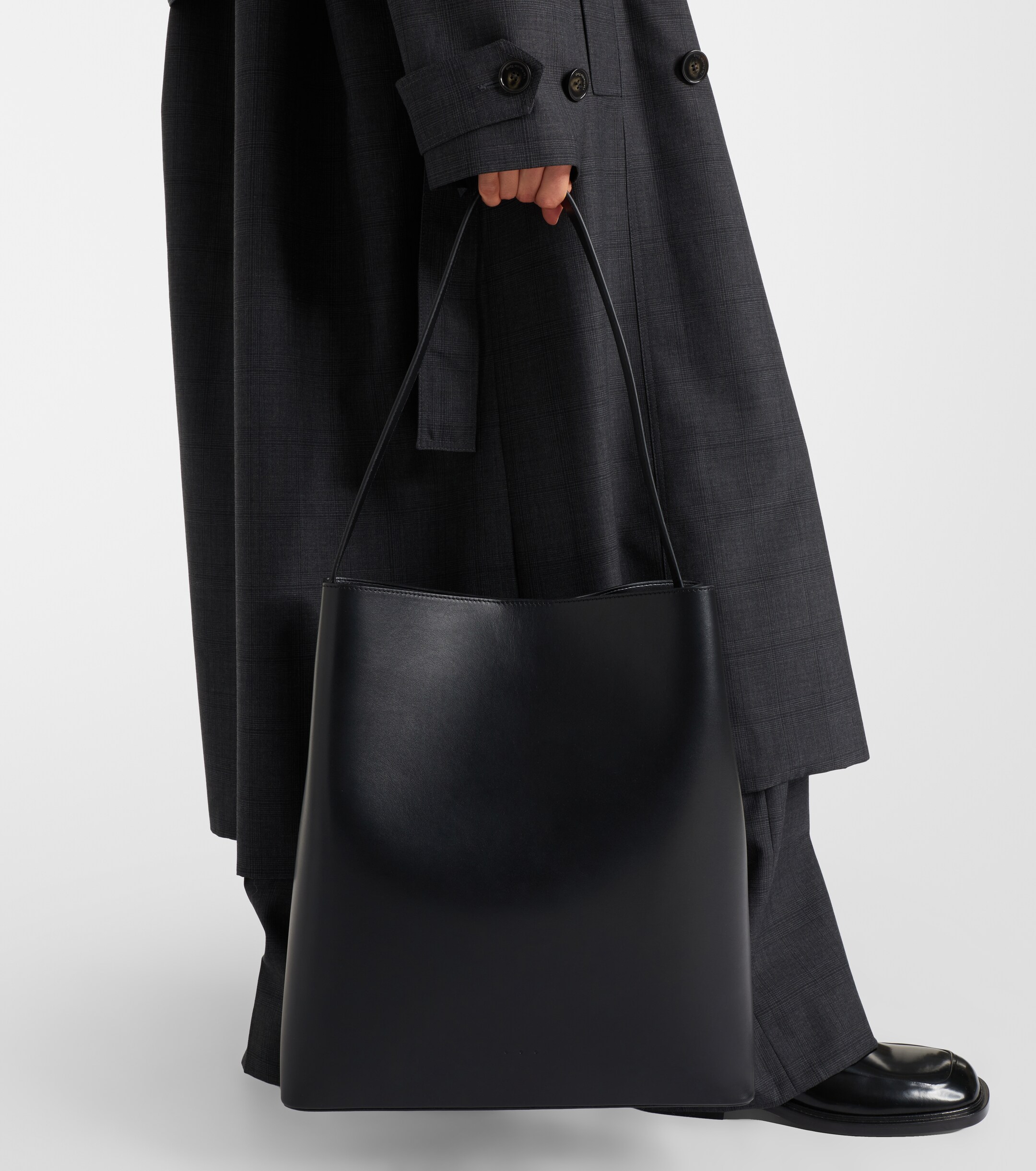 AESTHER EKME Sac Large leather tote bag thumbnail