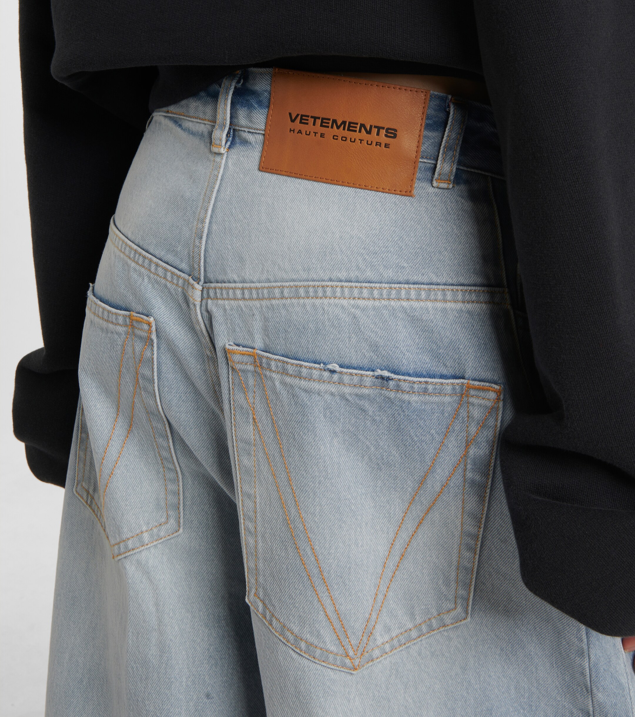 Vetements Oversized wide-leg jeans