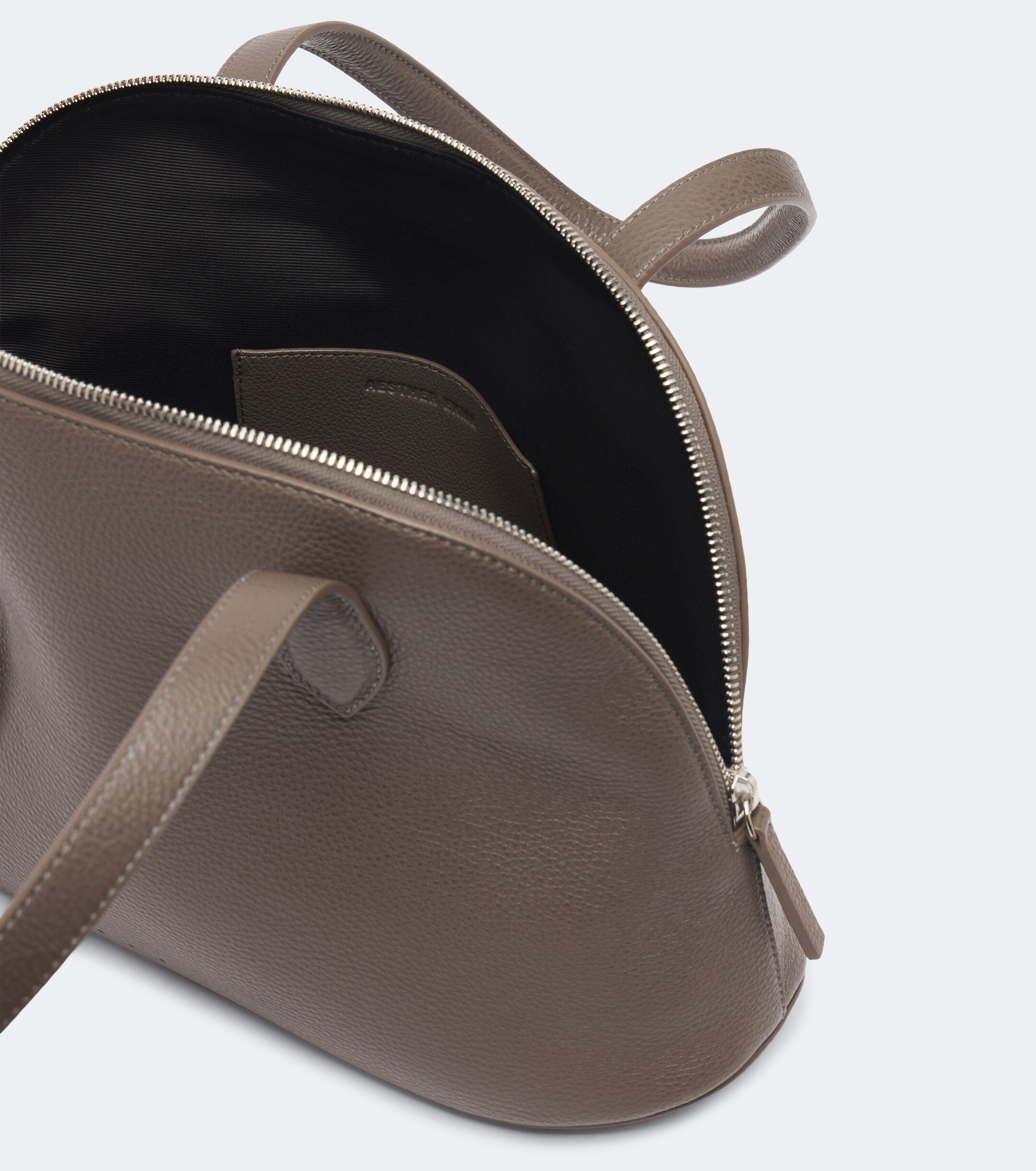 AESTHER EKME Aesther Ekme Cosmo Soft Medium leather bowling bag