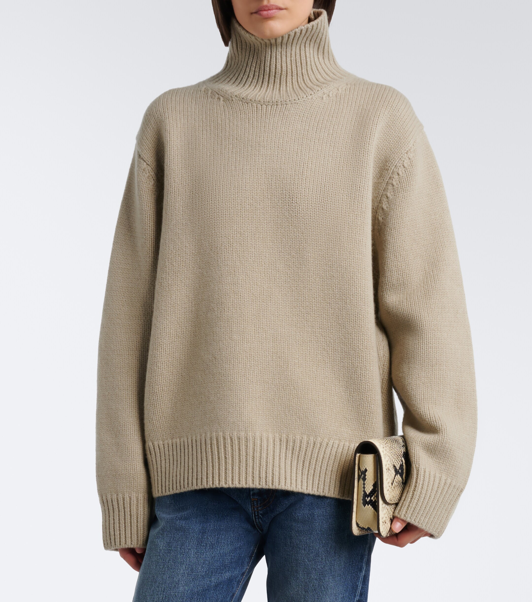 TOTEME Toteme Oversized wool turtleneck sweater