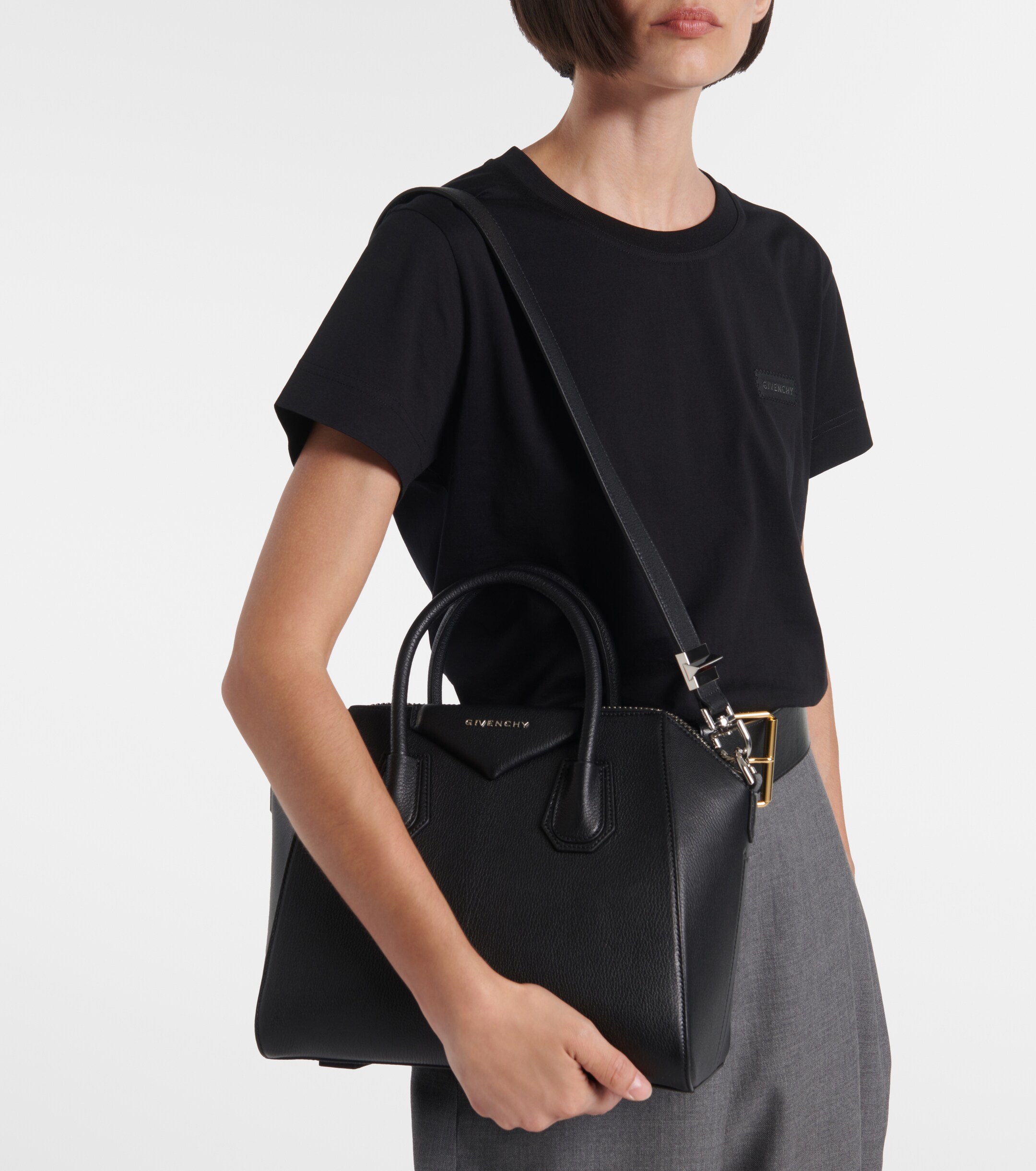 Givenchy Antigona Small leather tote