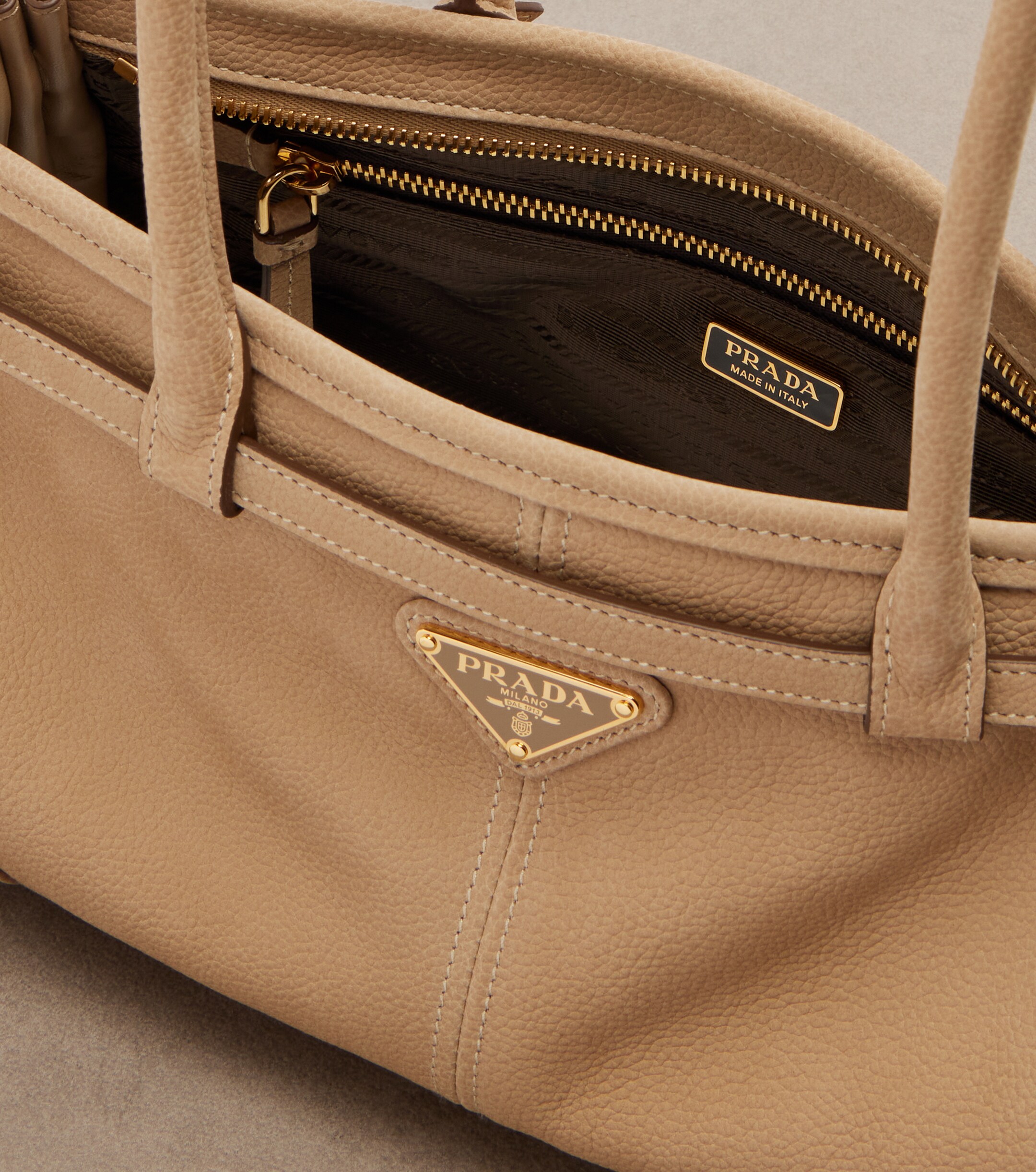 Prada Prada Bonnie Medium leather shoulder bag