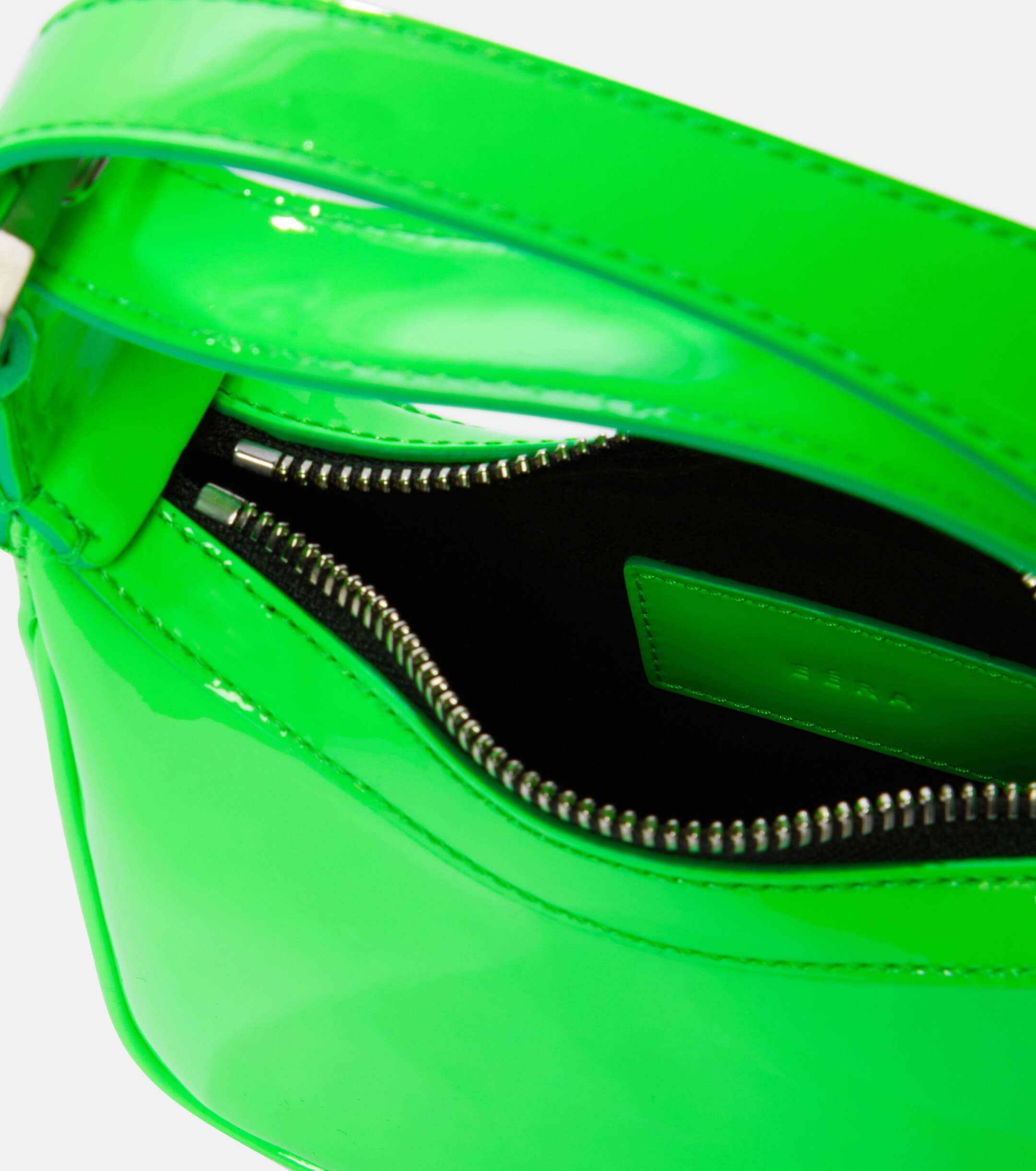Eéra Moonbag Mini patent leather clutch thumbnail