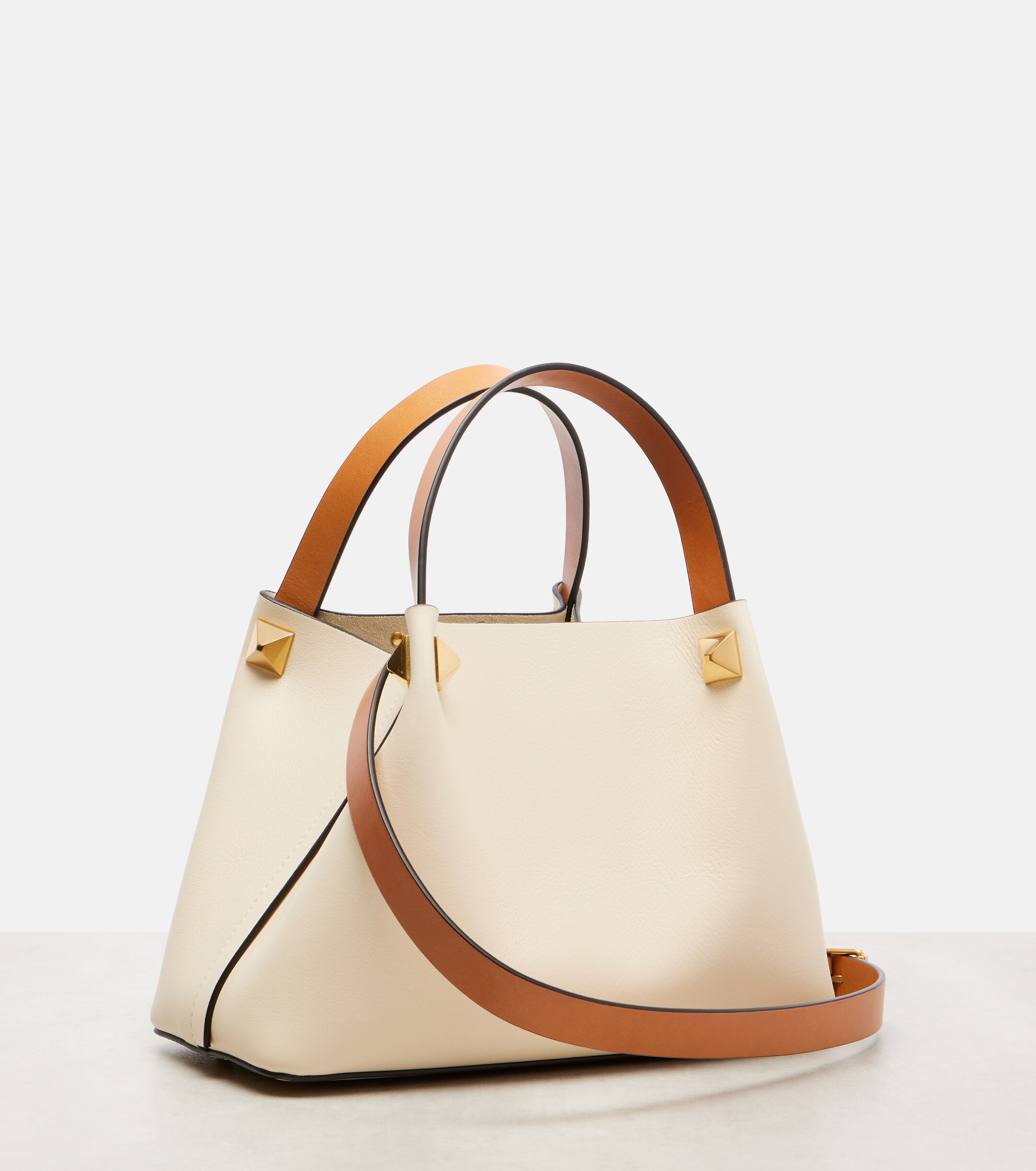 Valentino Garavani VLogo Small leather top-handle bag thumbnail