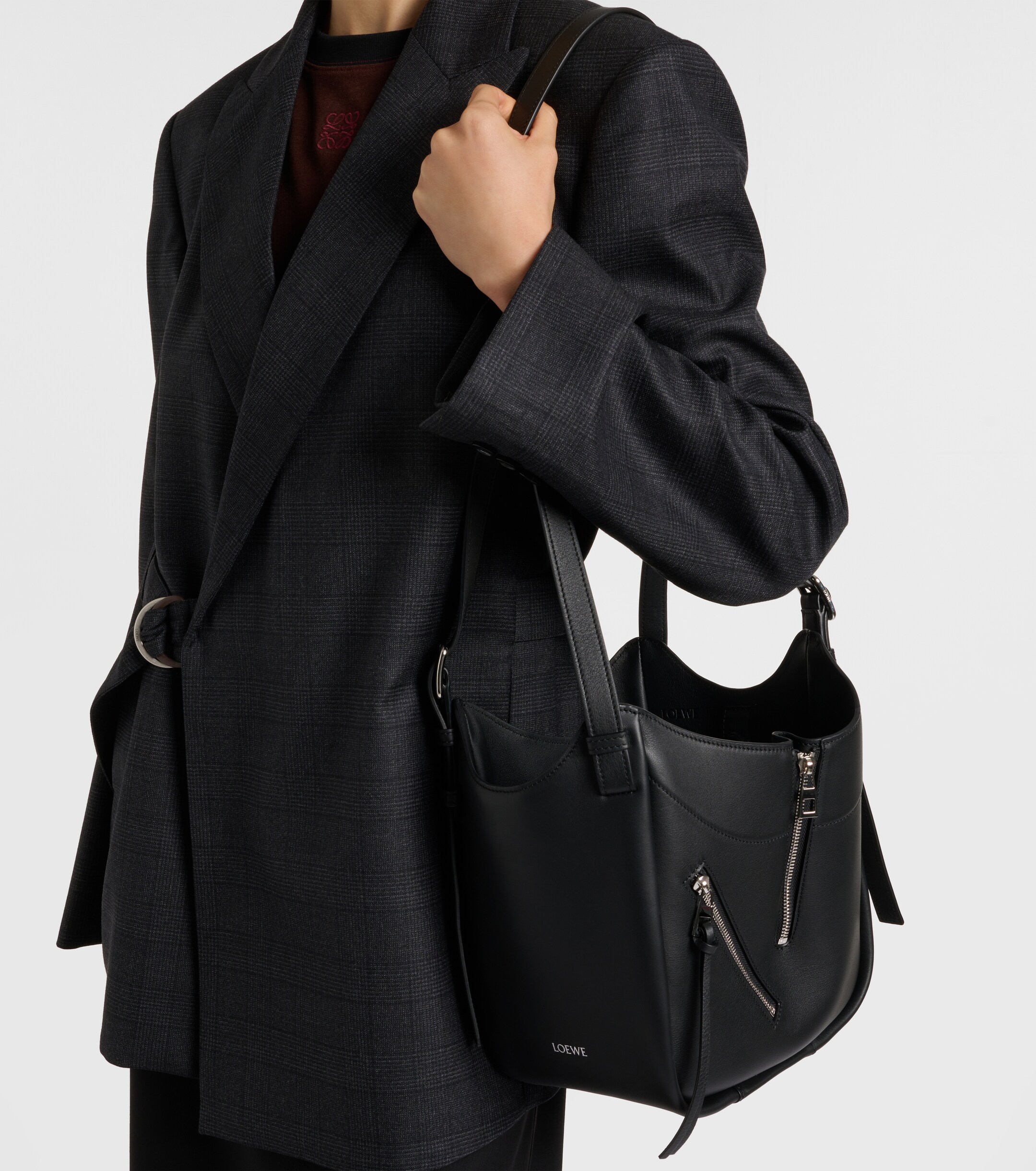 Loewe Hammock Flip Medium leather tote bag