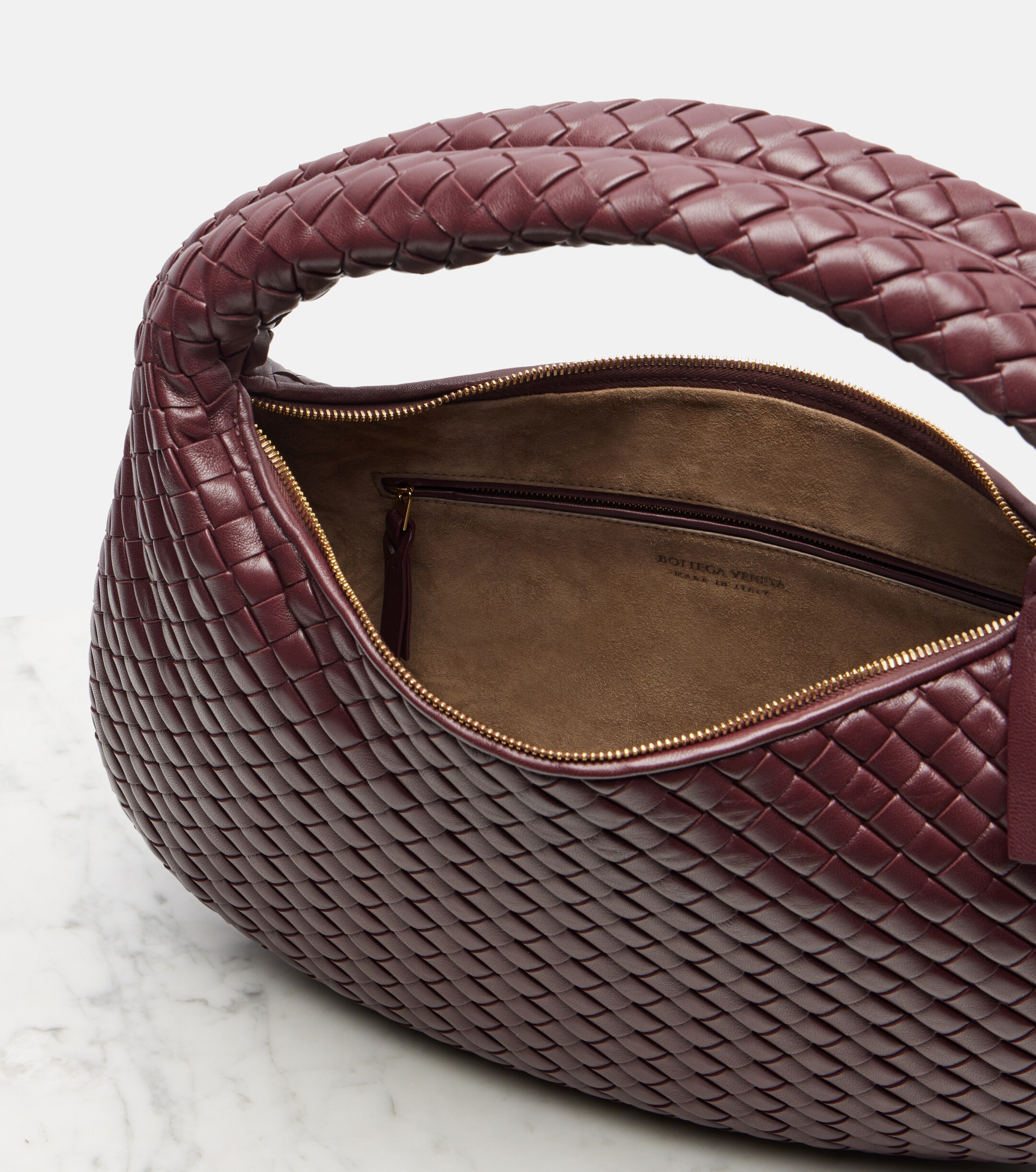Bottega Veneta Veneta Medium leather shoulder bag