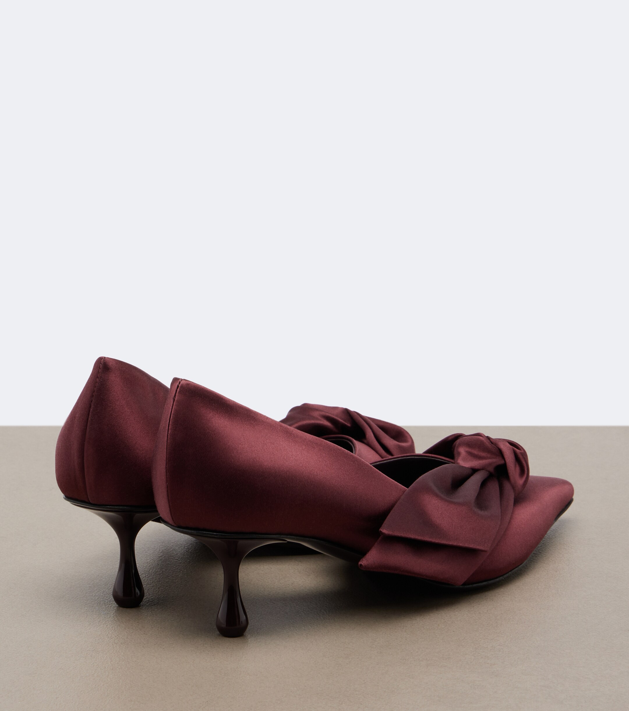 JIMMY CHOO Jimmy Choo Issy bow-detail satin pumps