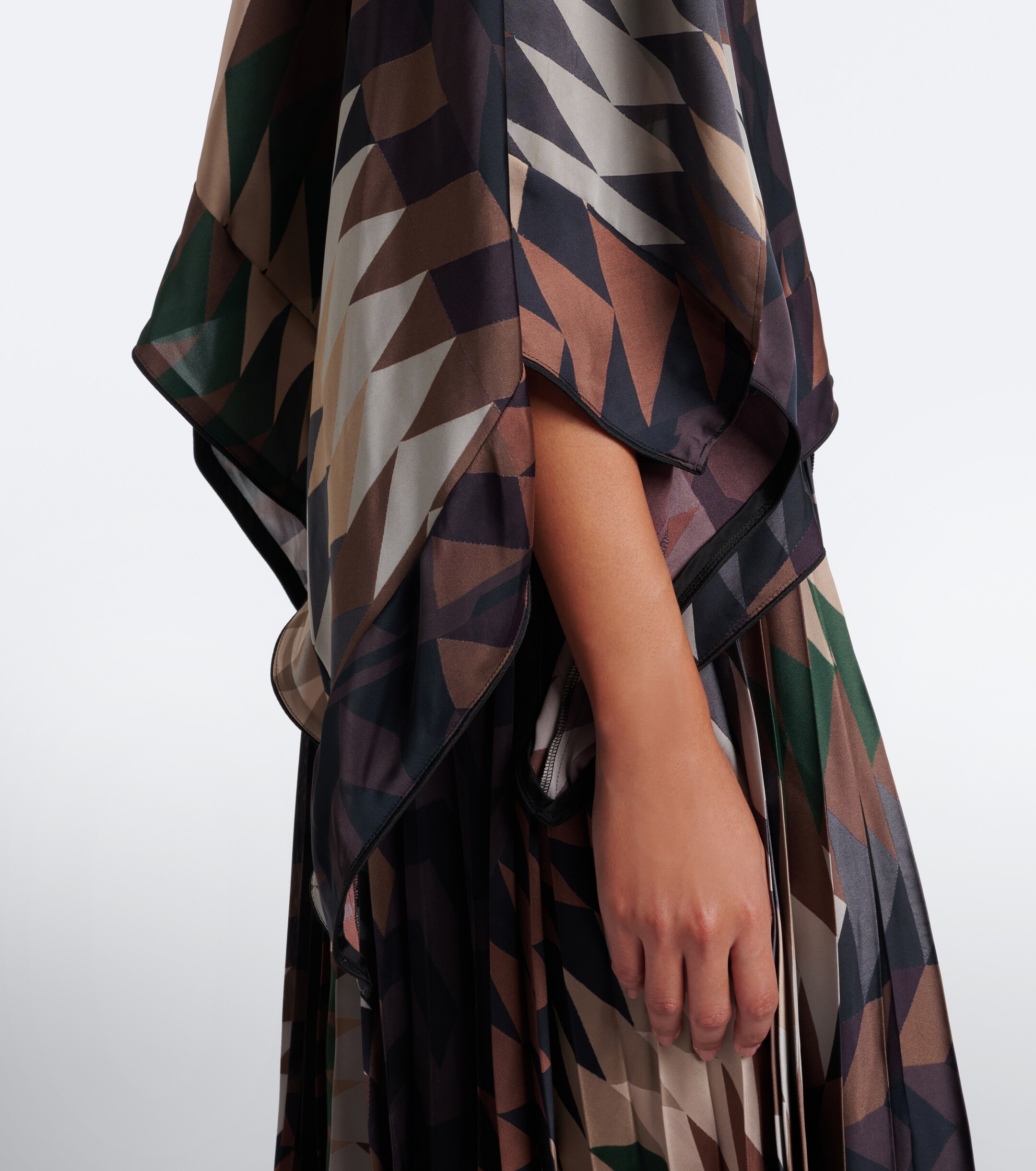 Sacai Sacai Printed satin top