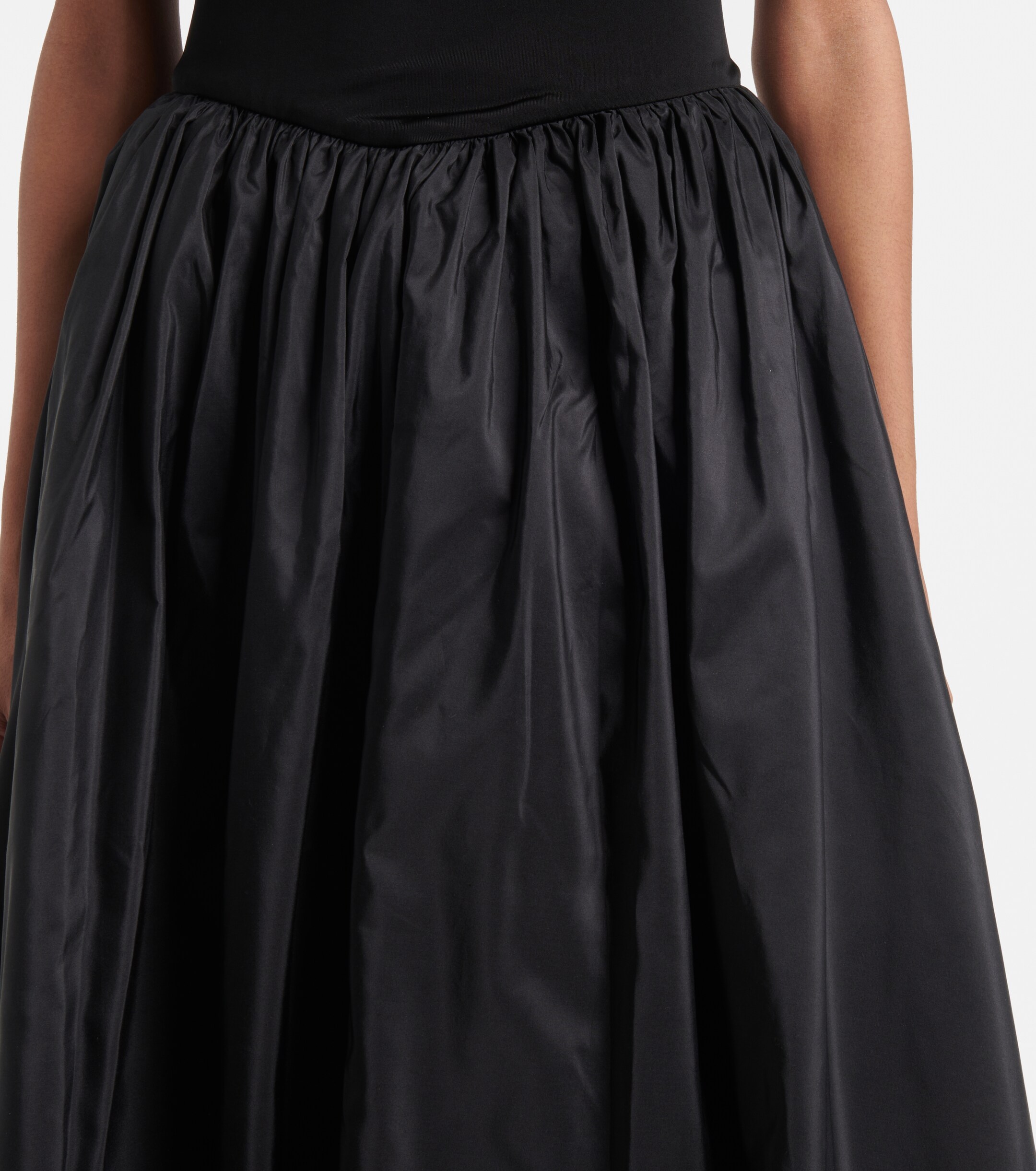 The New Arrivals Ilkyaz Ozel Cate jersey and silk taffeta gown