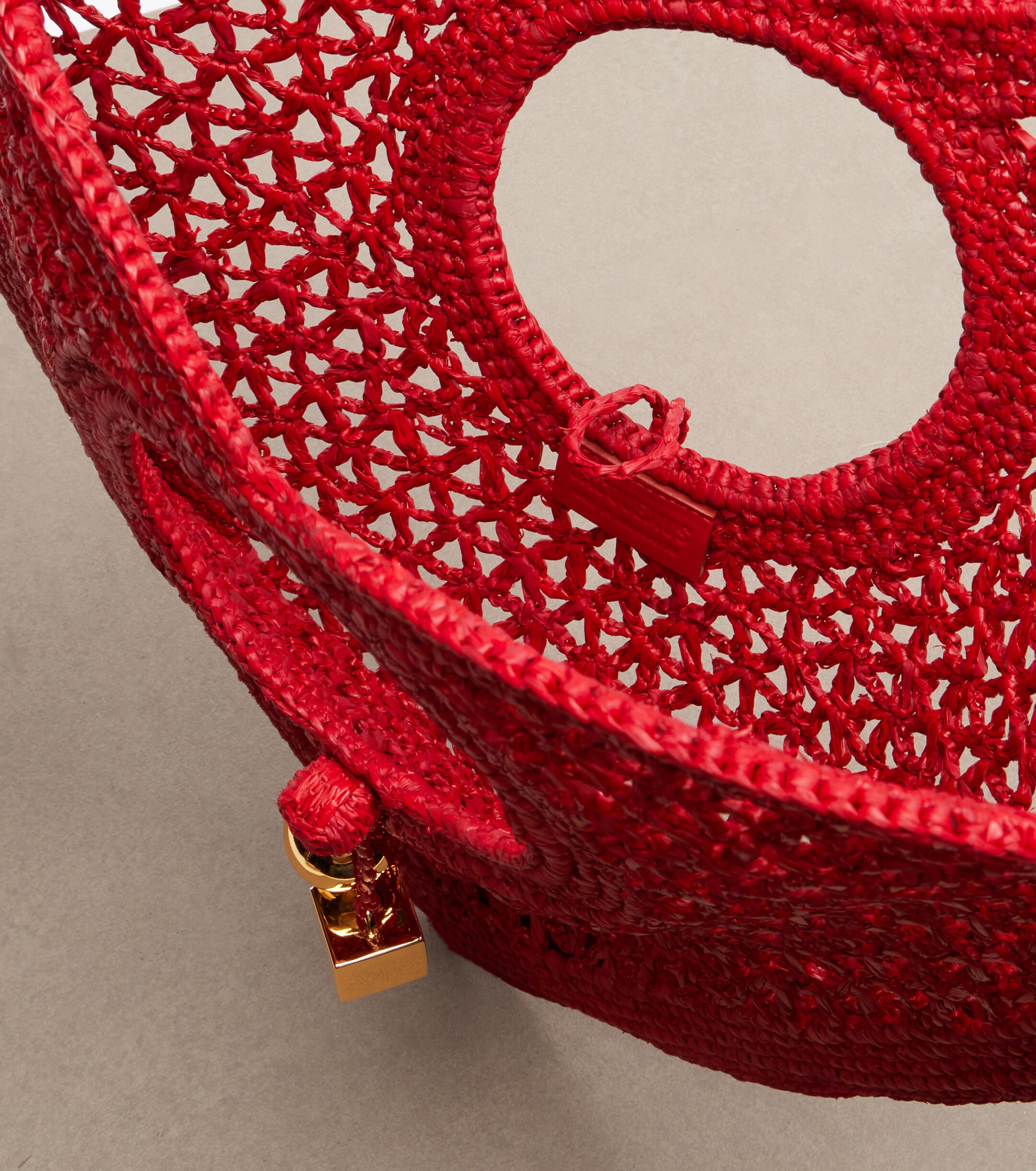 Jacquemus Spiaggia Cœur Small raffia top-handle bag