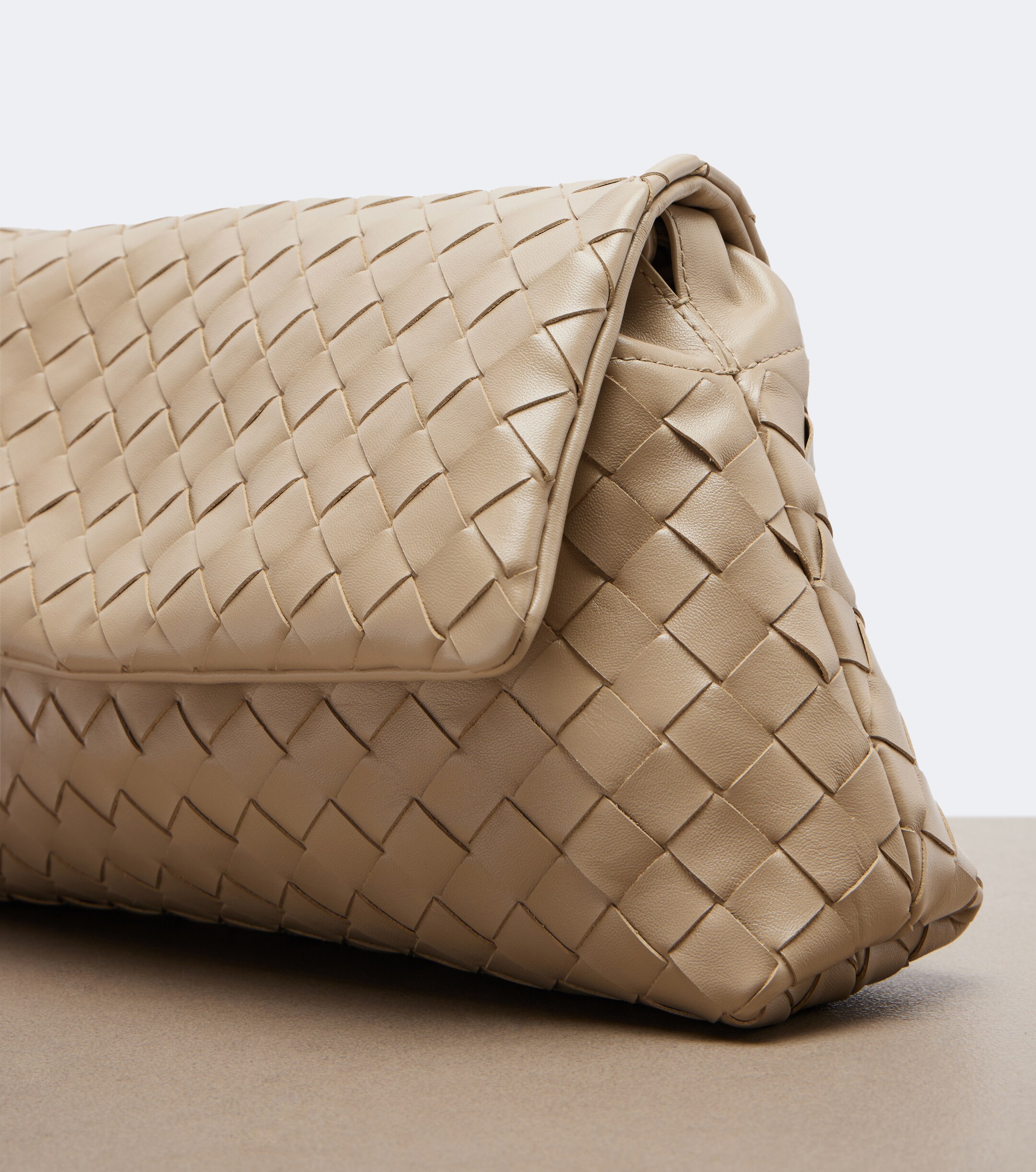 Bottega Veneta Giorno Intrecciato leather shoulder bag