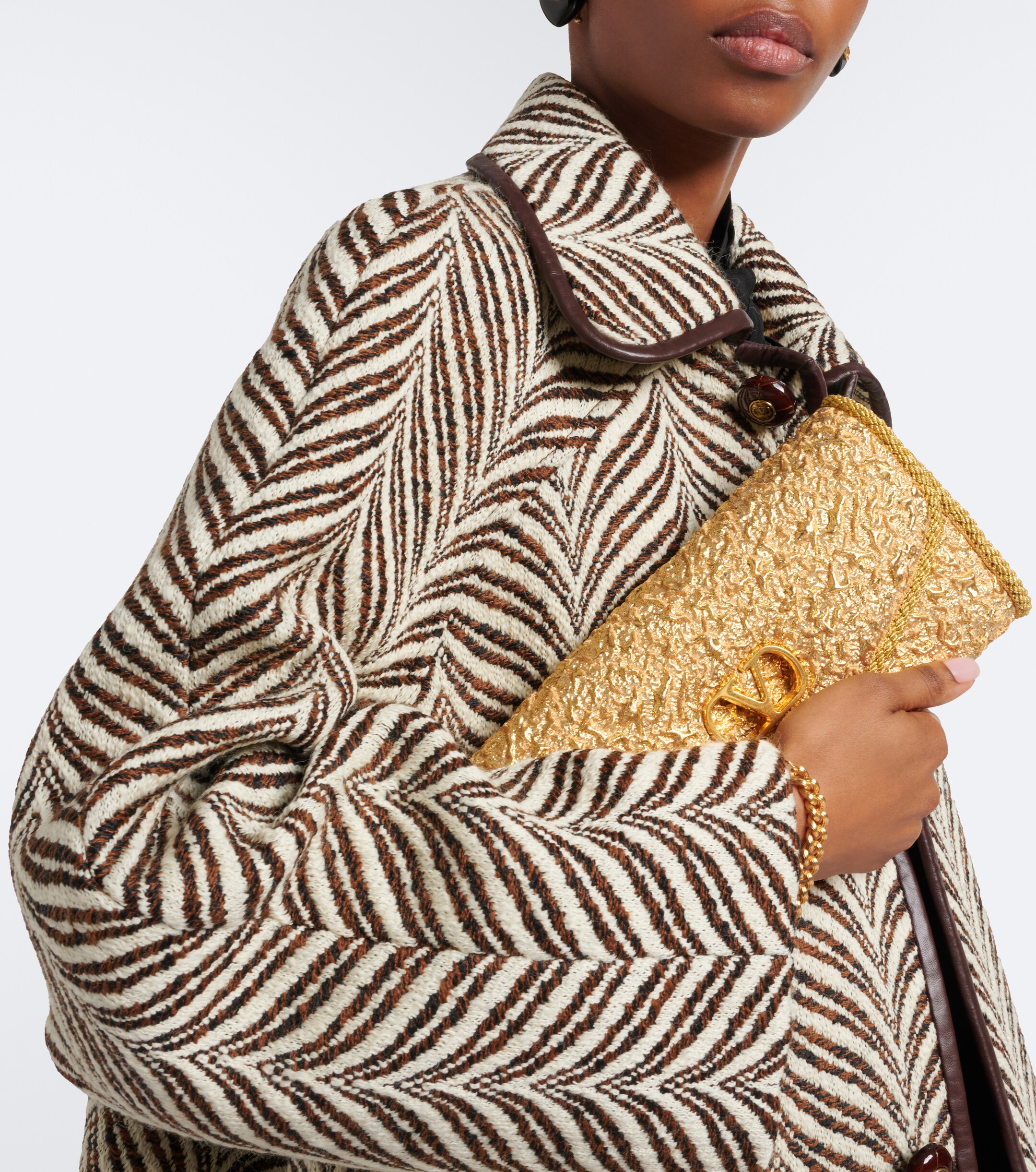 Valentino Garavani DeVain Small cloqué jacquard shoulder bag thumbnail