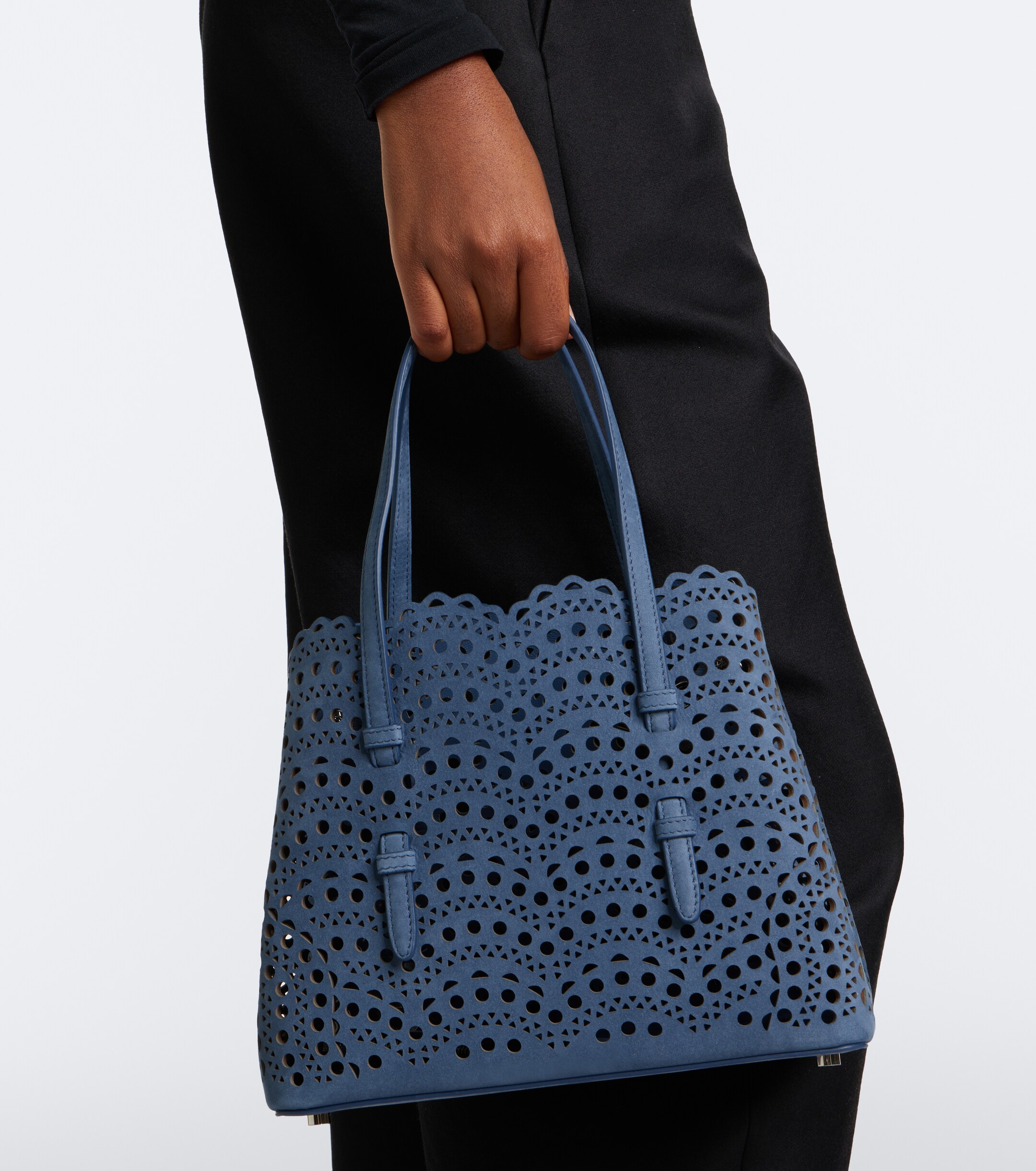 Alaïa Mina 20 Medium leather top-handle bag