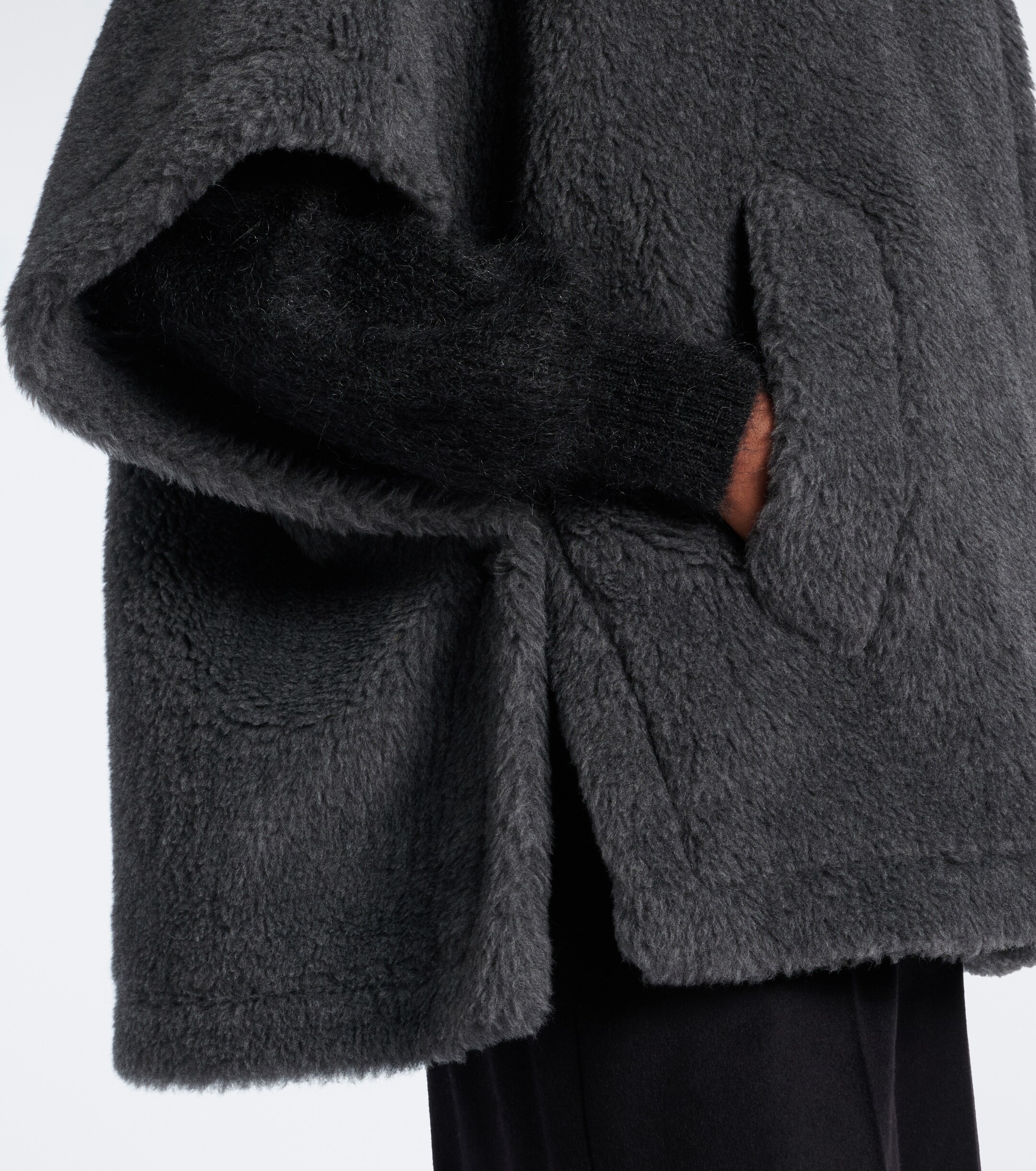 Max Mara Max Mara Wool, alpaca, and silk cape