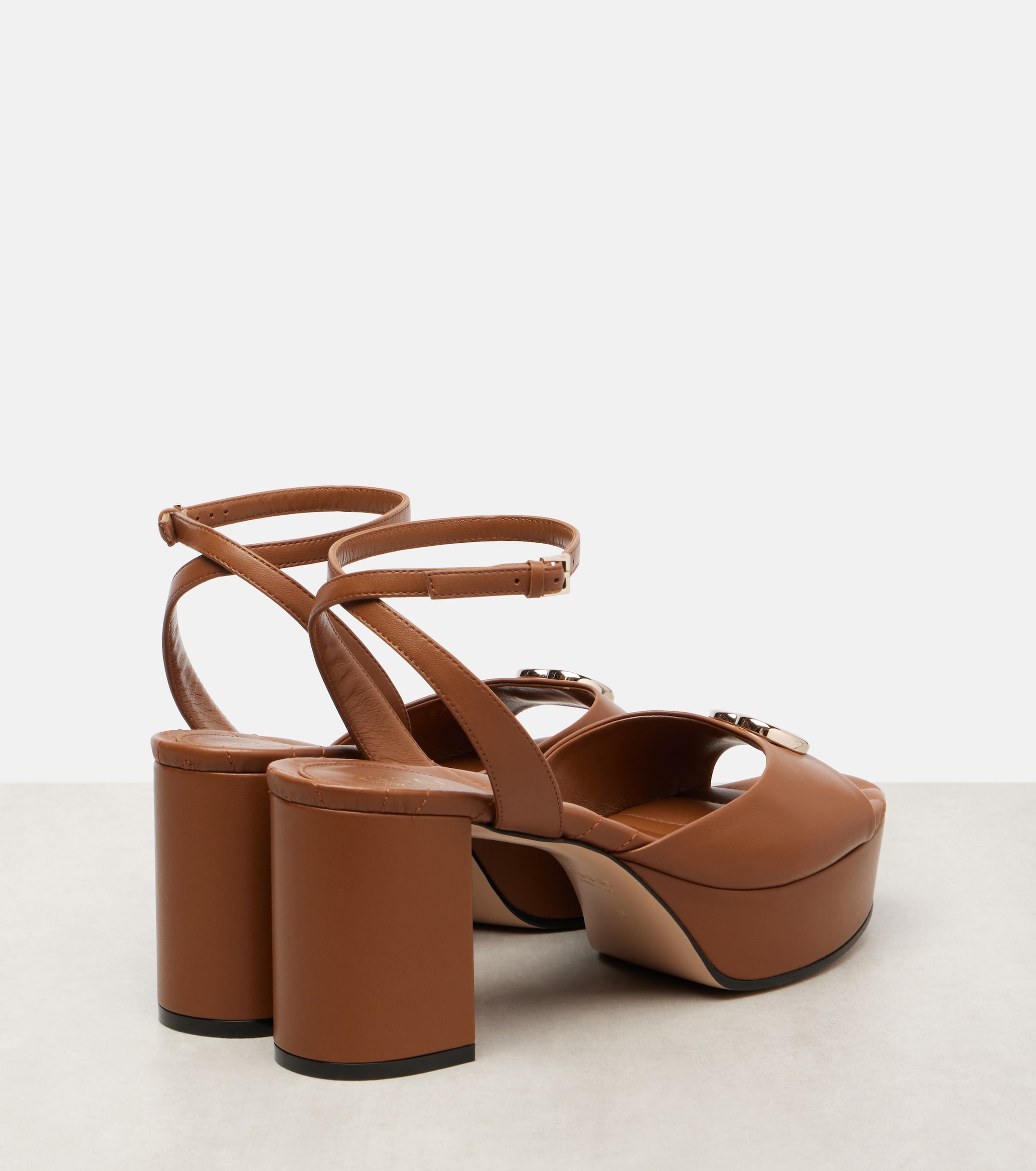 Gucci Double G leather platform sandals thumbnail