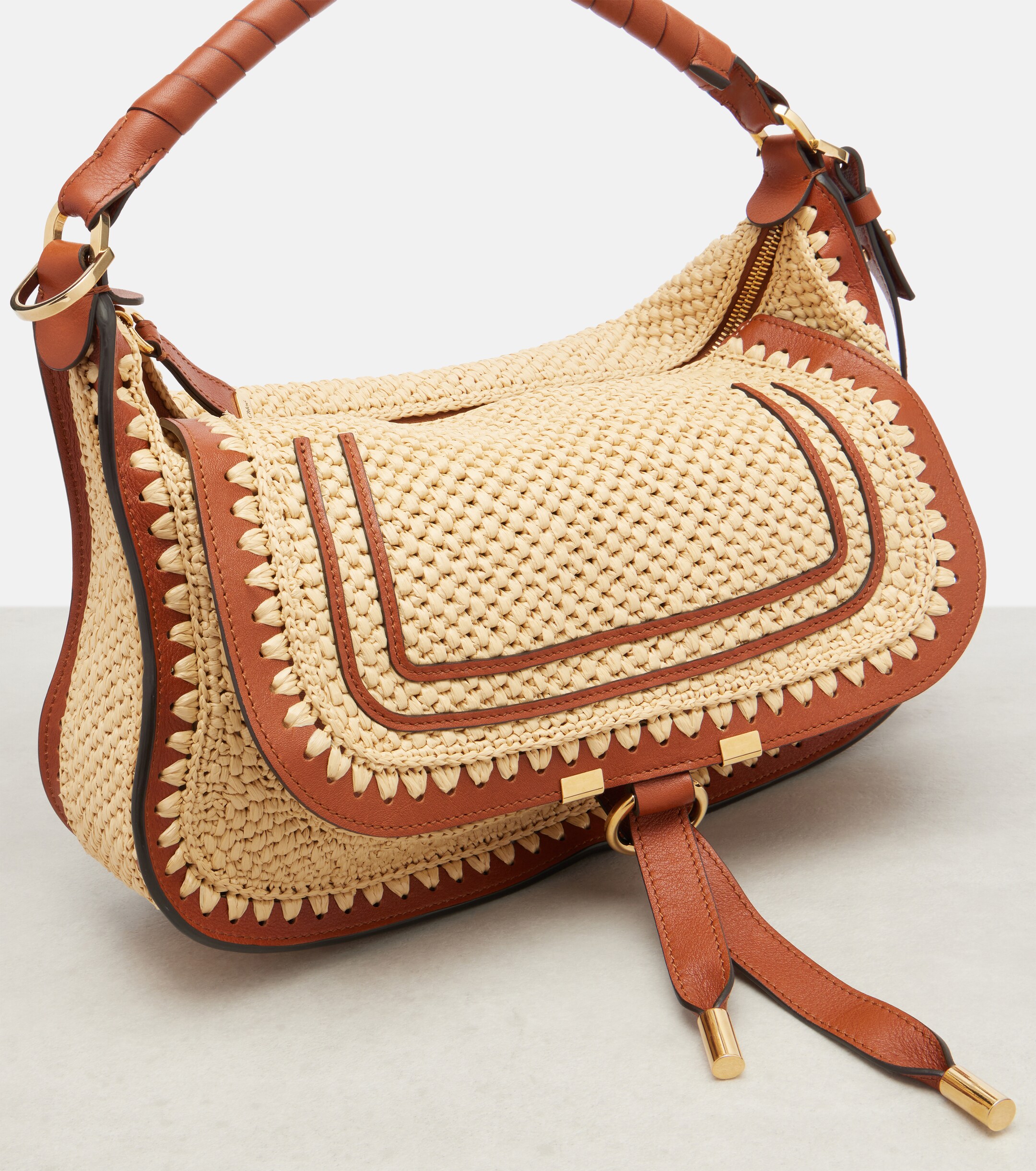 Chloé Marcie Small raffia-effect shoulder bag