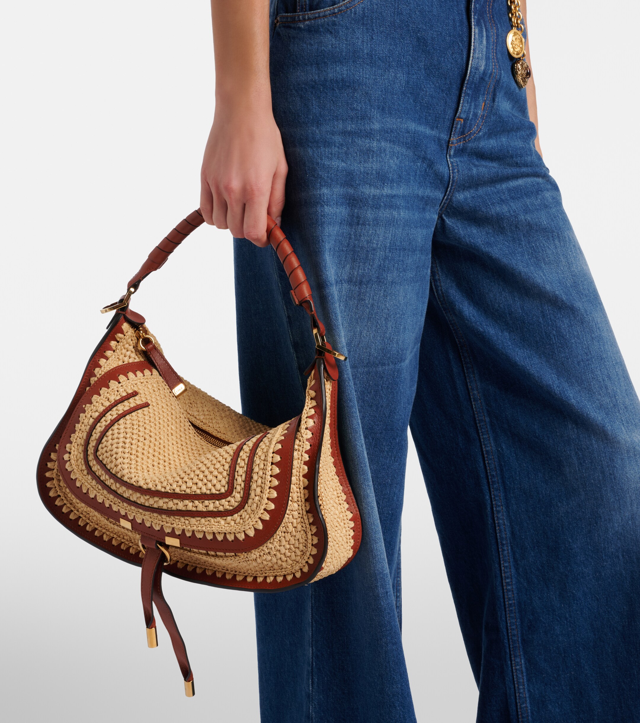 Chloé Marcie Small raffia-effect shoulder bag