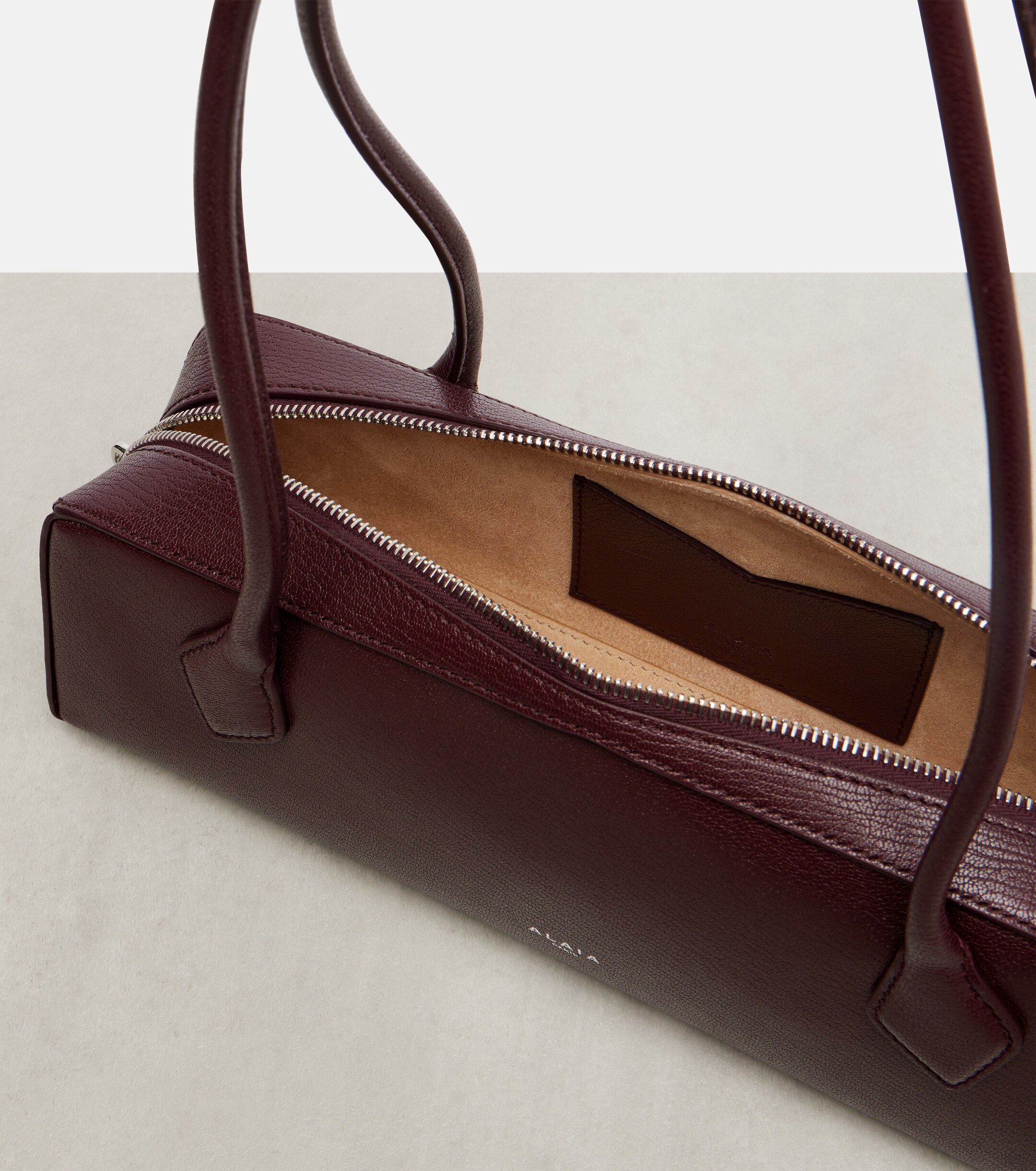 Alaïa Le Teckel Medium leather shoulder bag