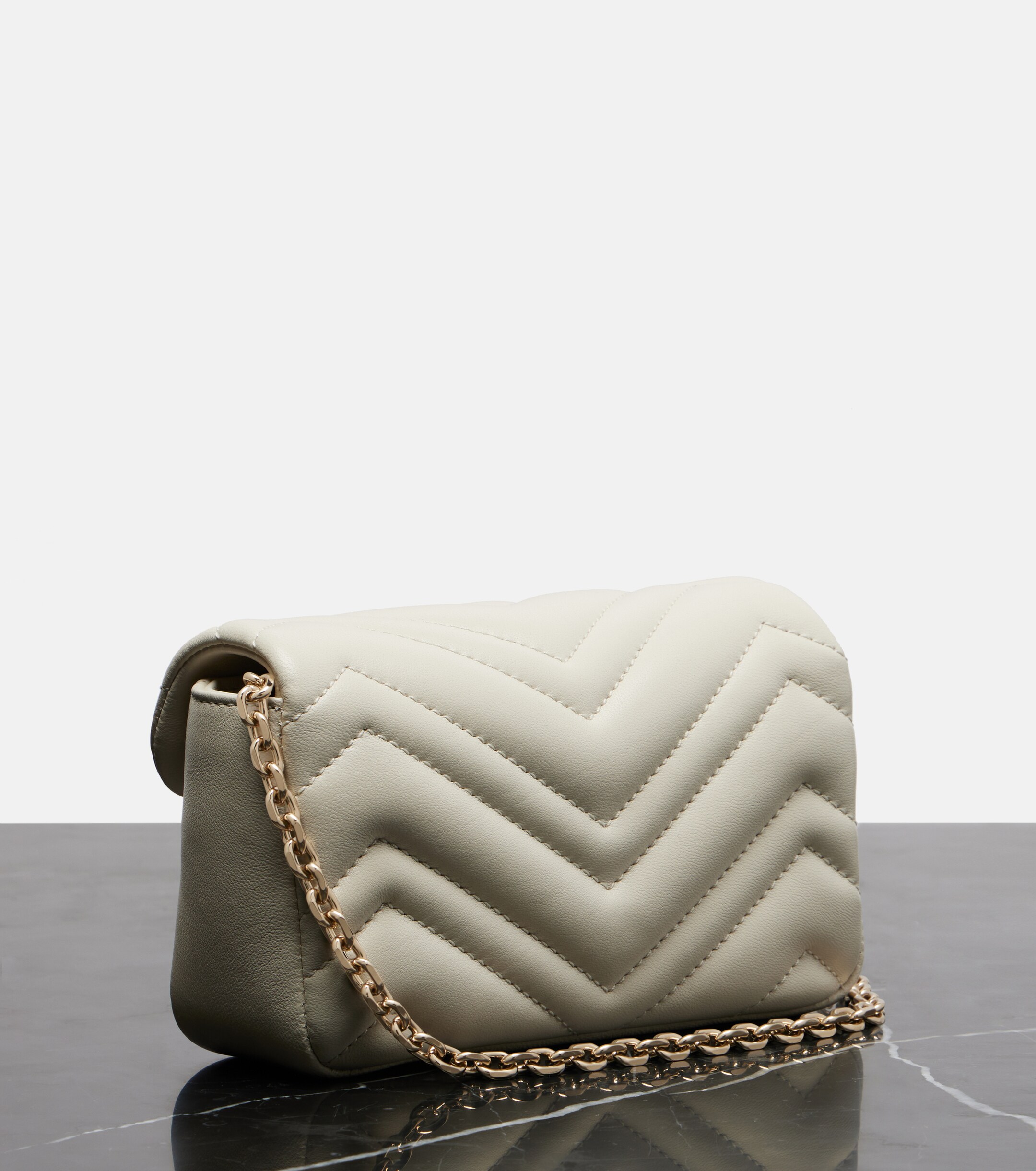 Gucci GG Marmont Mini leather shoulder bag