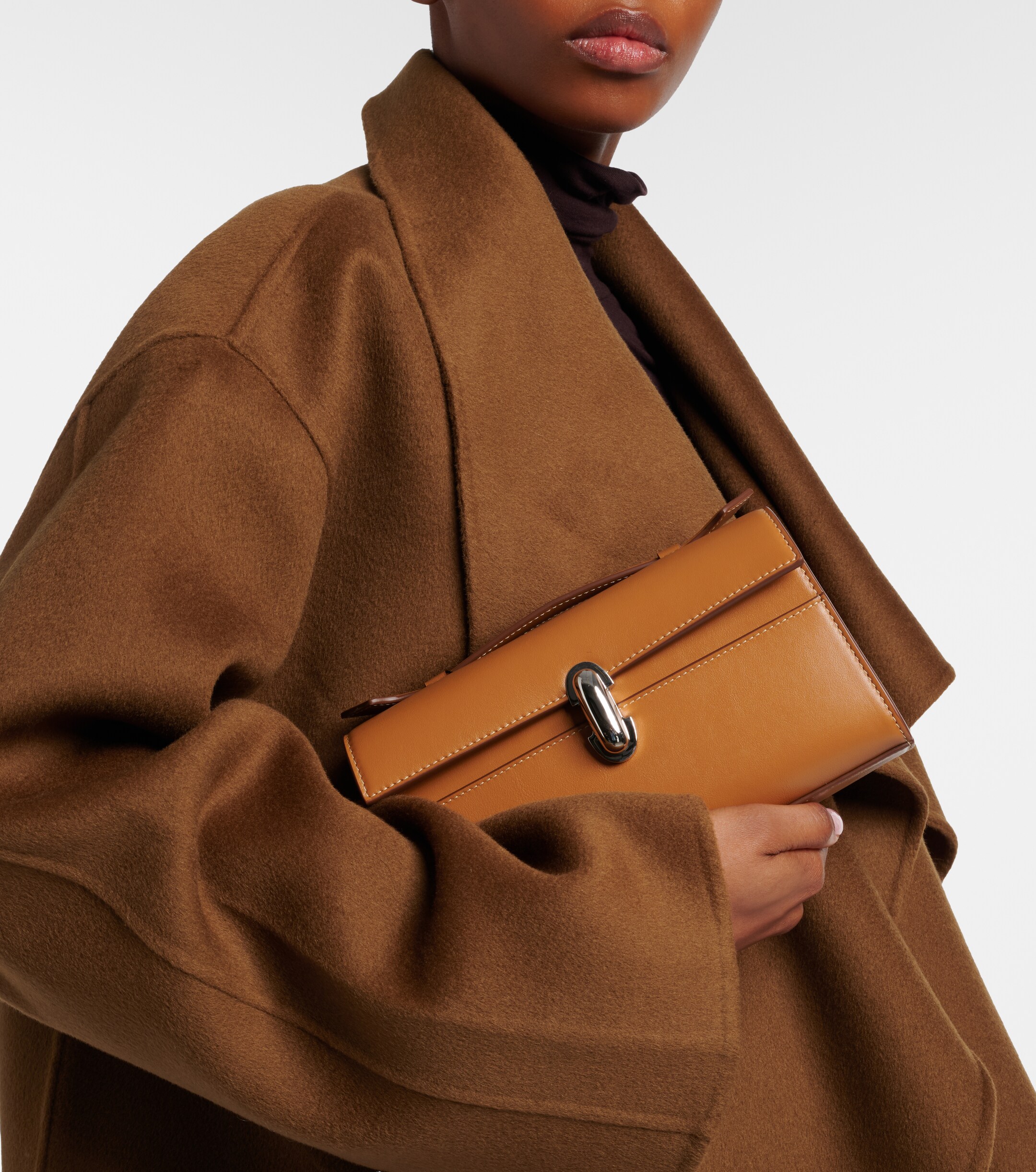 Savette Symmetry Pochette leather top-handle bag thumbnail