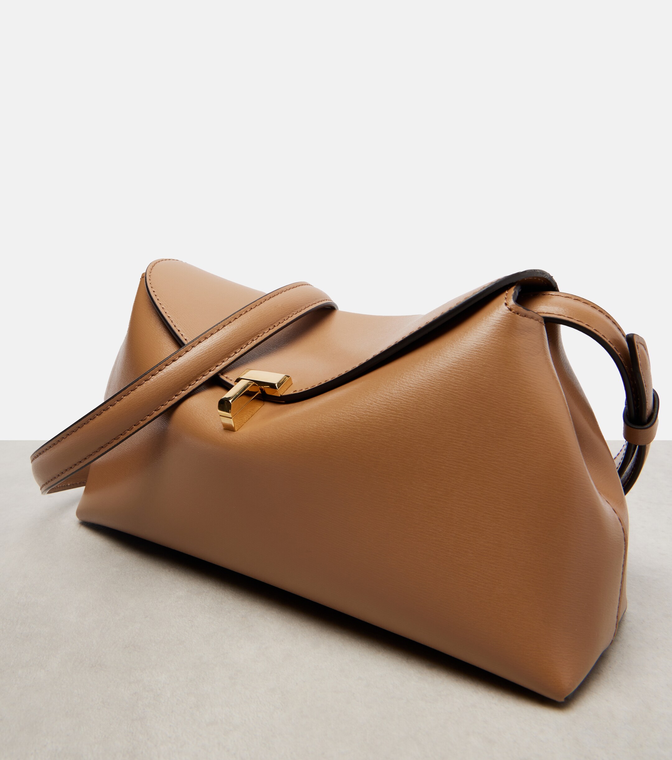 TOTEME T-Lock Small leather clutch