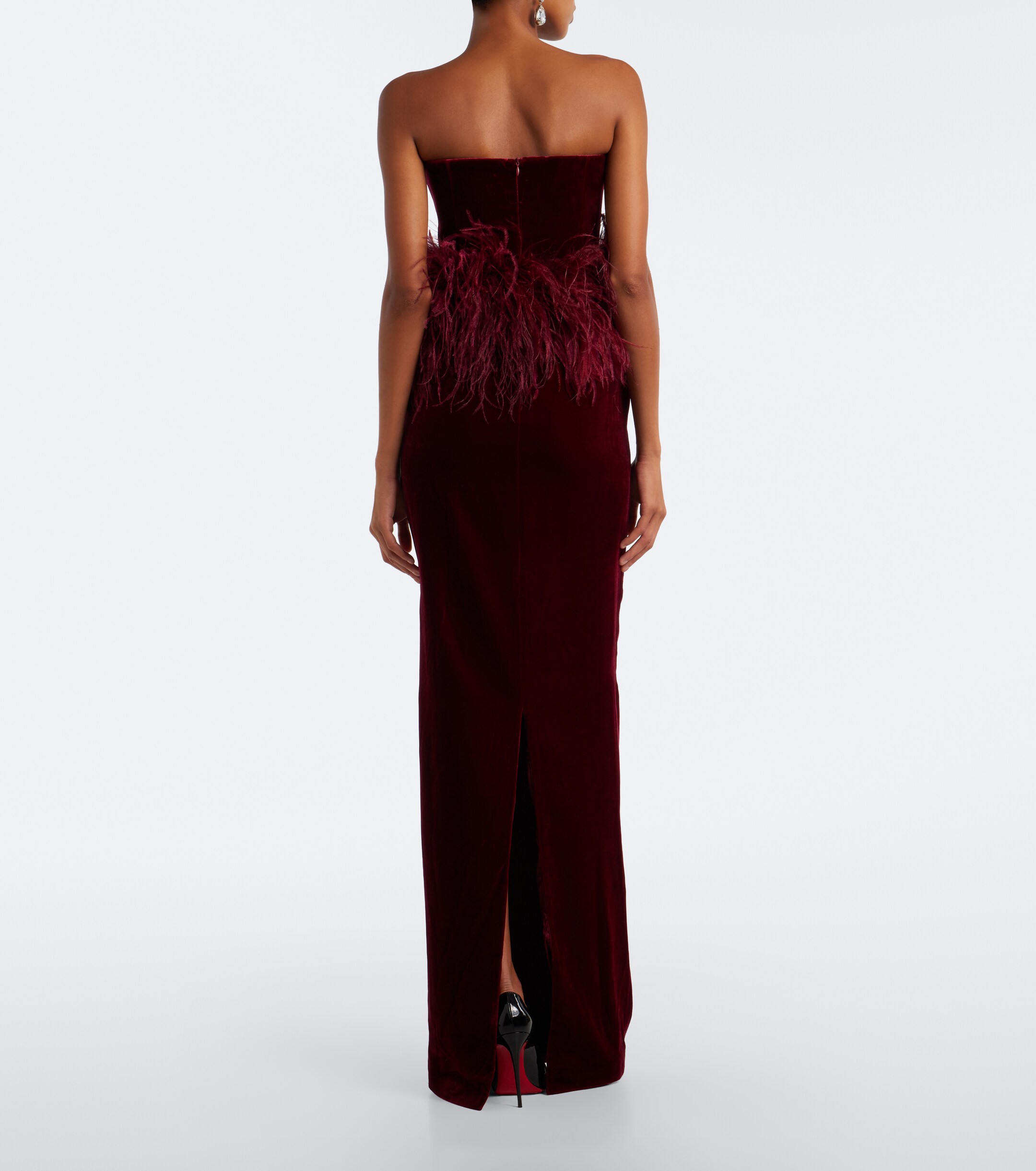The New Arrivals Ilkyaz Ozel The New Arrivals Ilkyaz Ozel Sienna feather-trimmed velvet gown