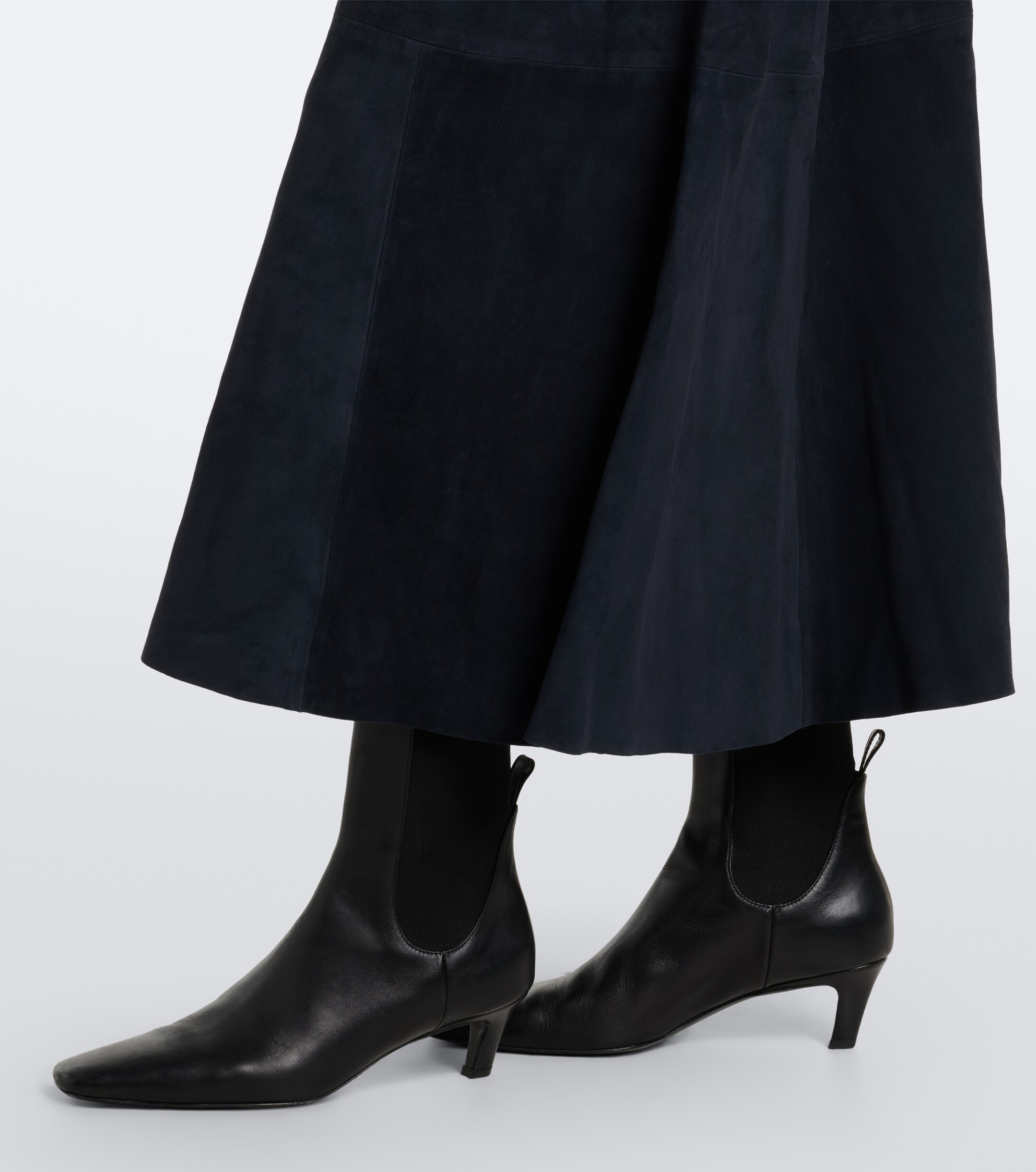JOSEPH Joseph Helius suede midi skirt