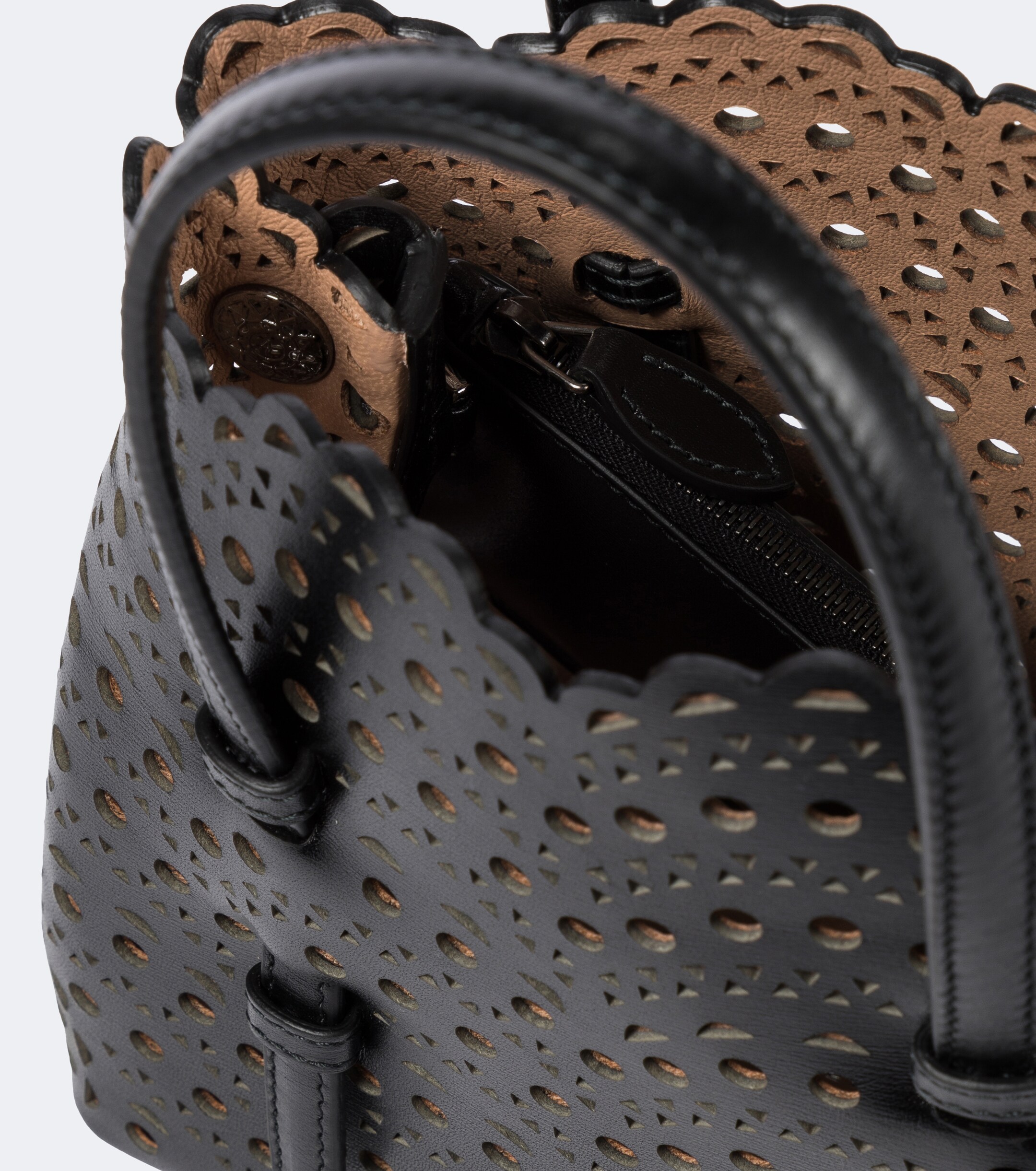Alaïa Mina 20 Vienne Wave leather top-handle bag