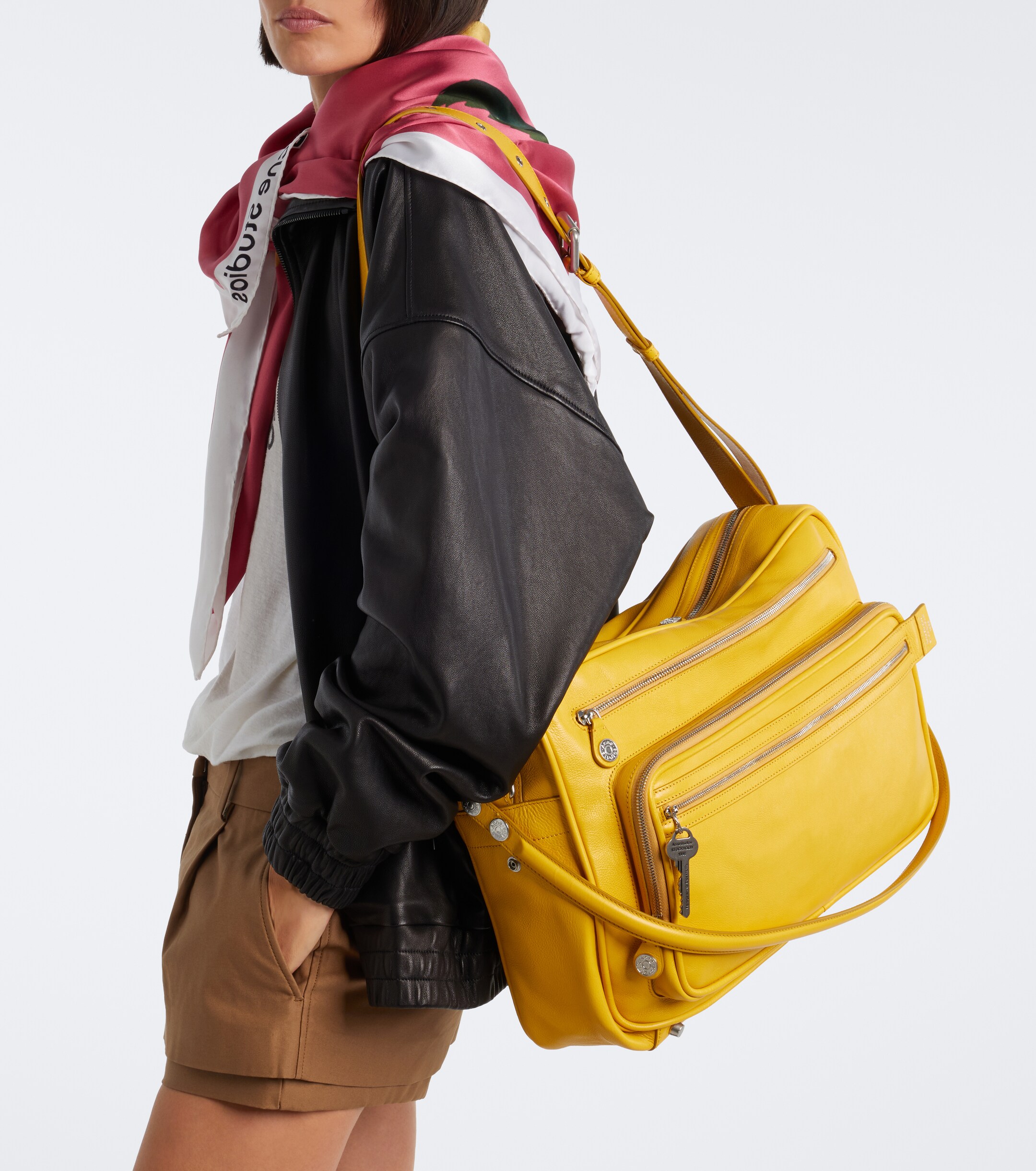 Acne Studios Acne Studios Camero Camera leather shoulder bag
